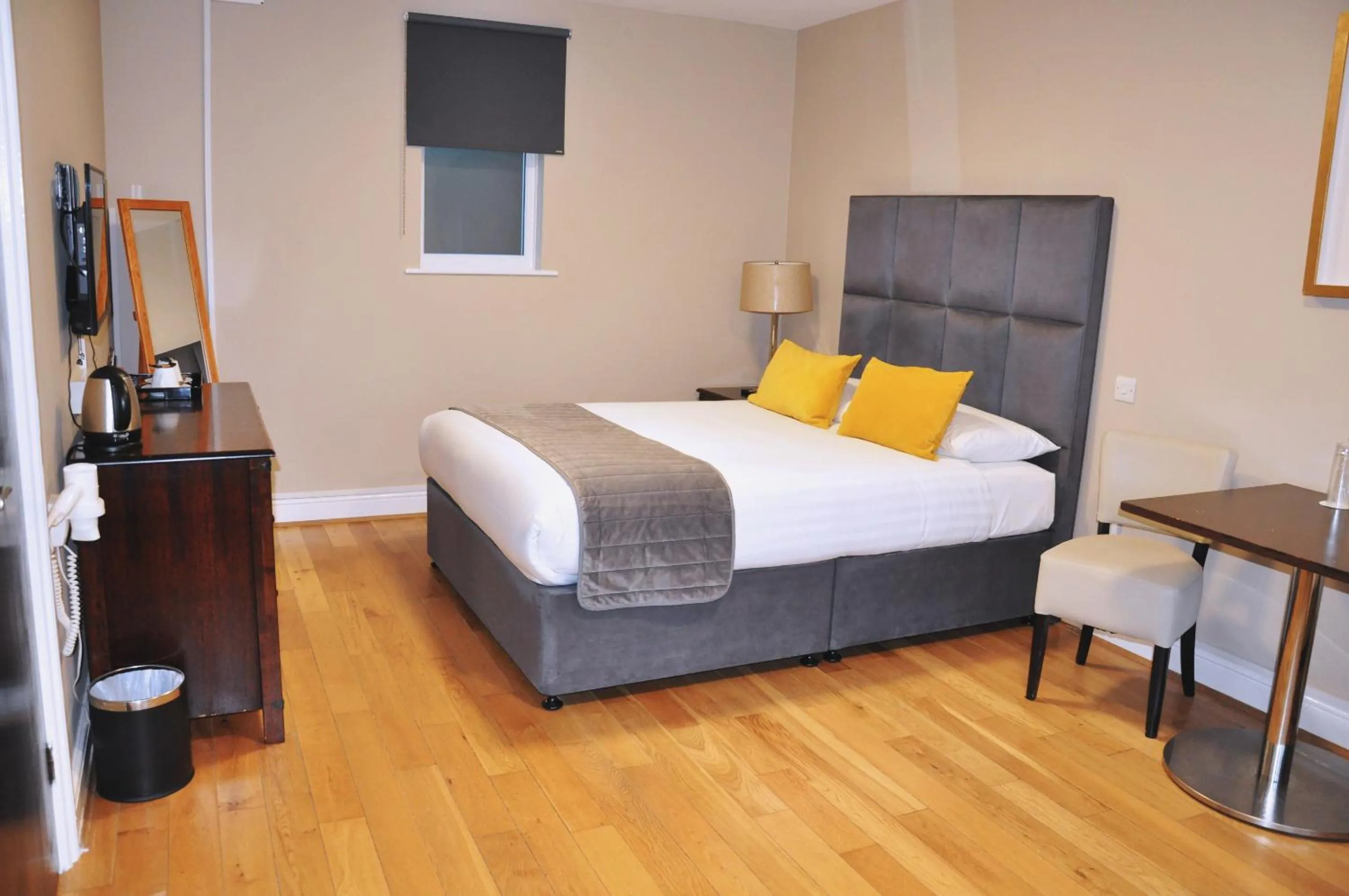 Bedroom, Bed in NAP Barnet