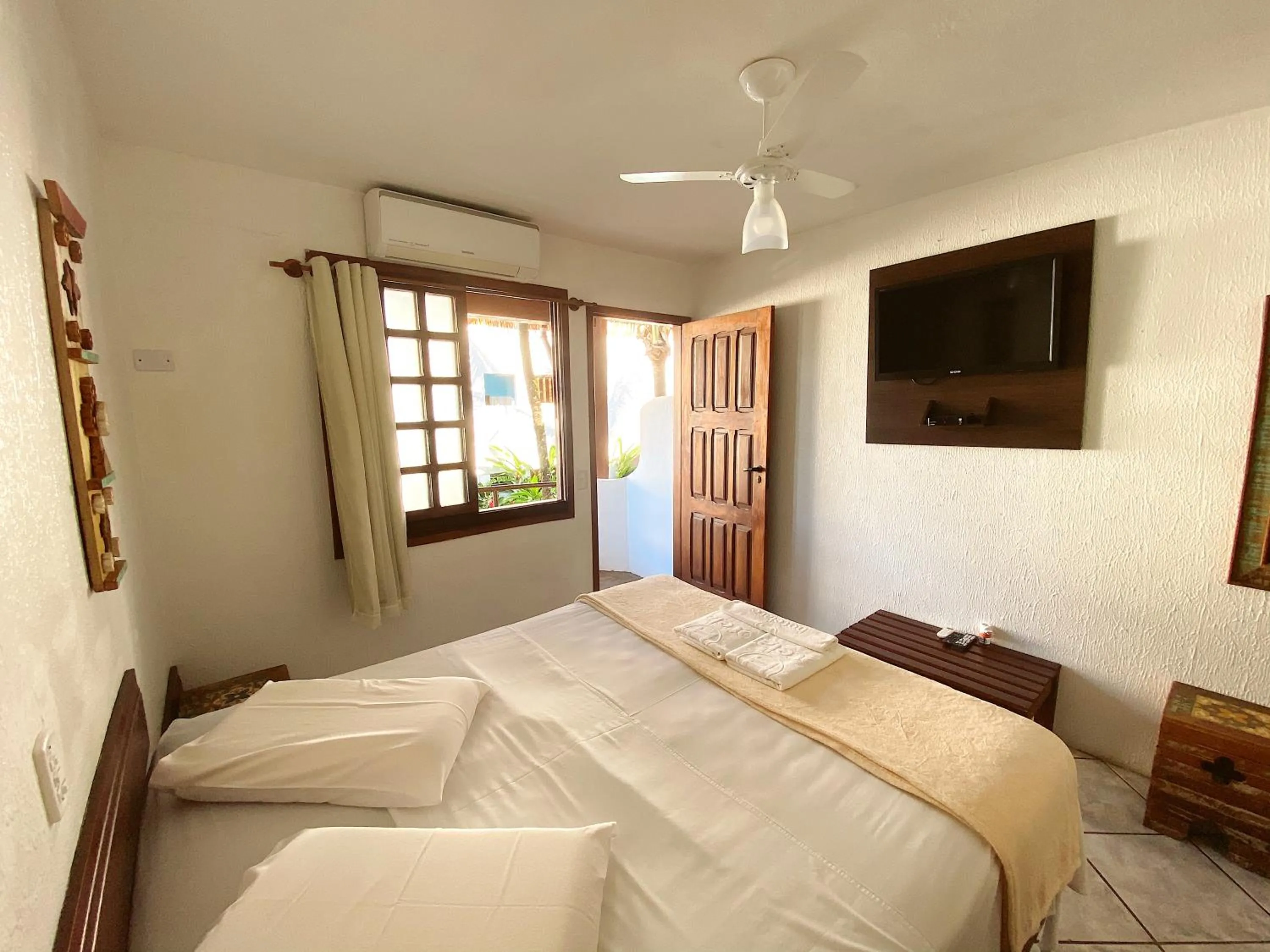 Photo of the whole room, Bed in HOTELARE Hotel Brunello