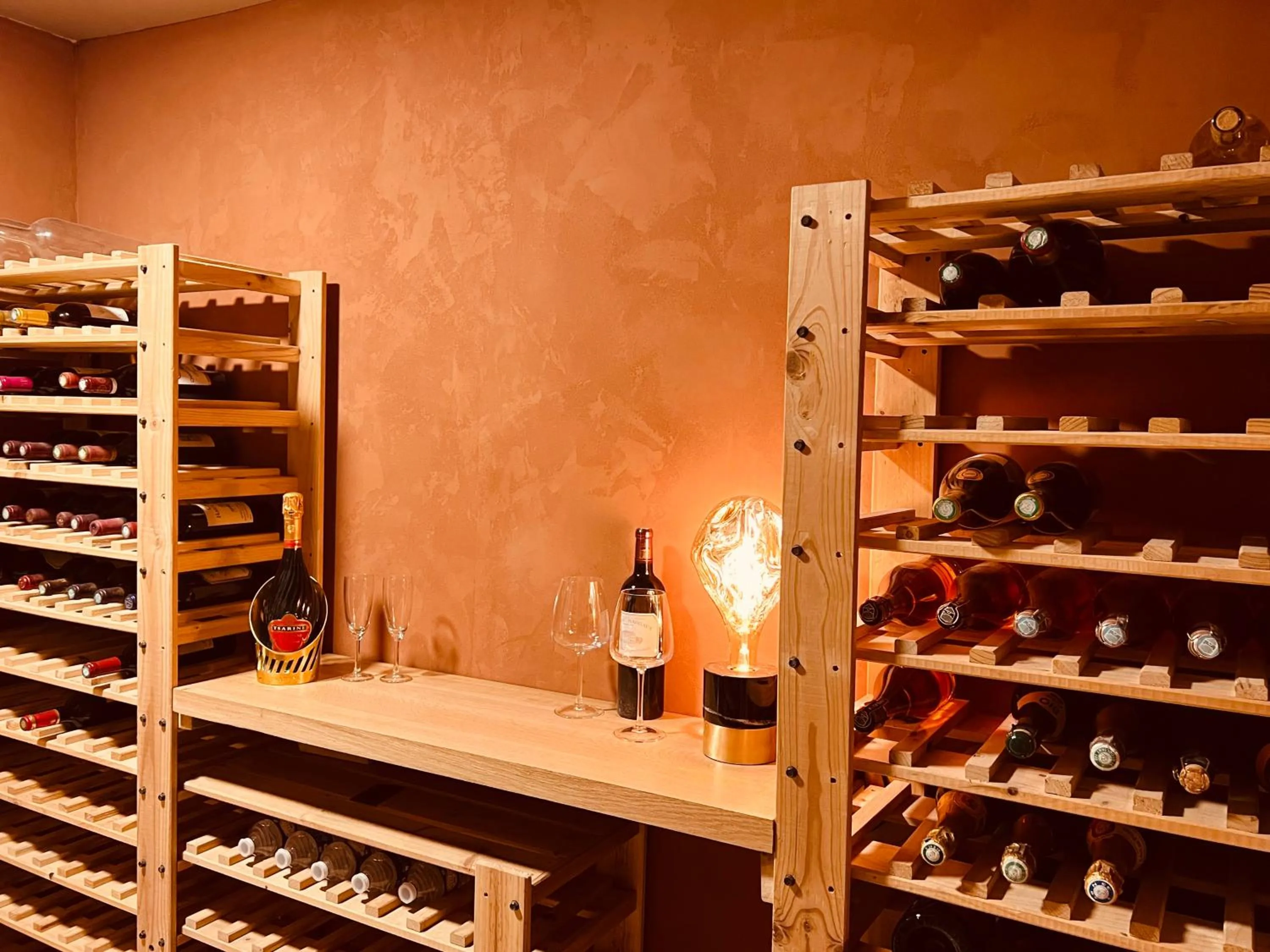 On-site shops in Maison Lavaud