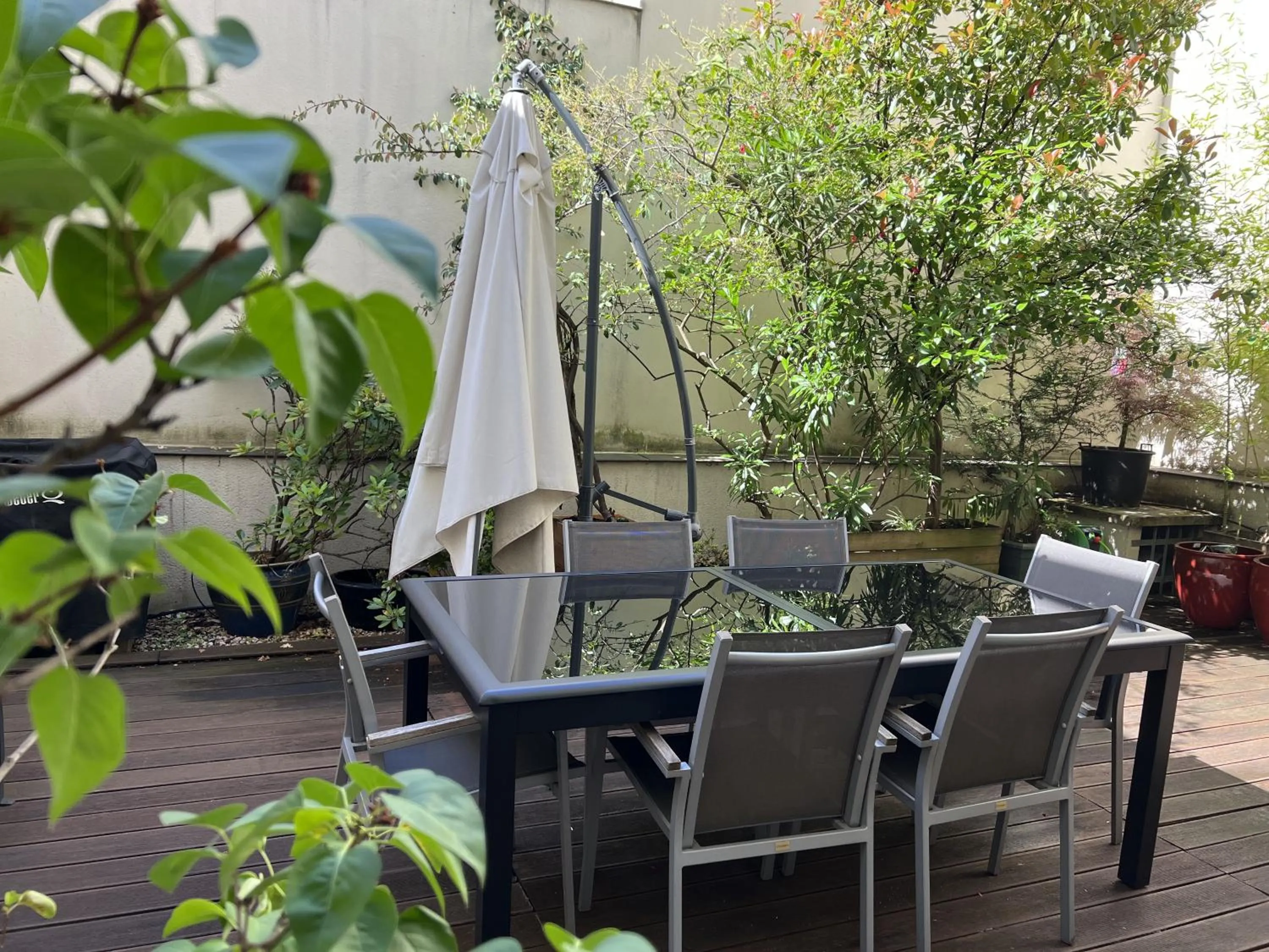 Dining area in Maison Lavaud