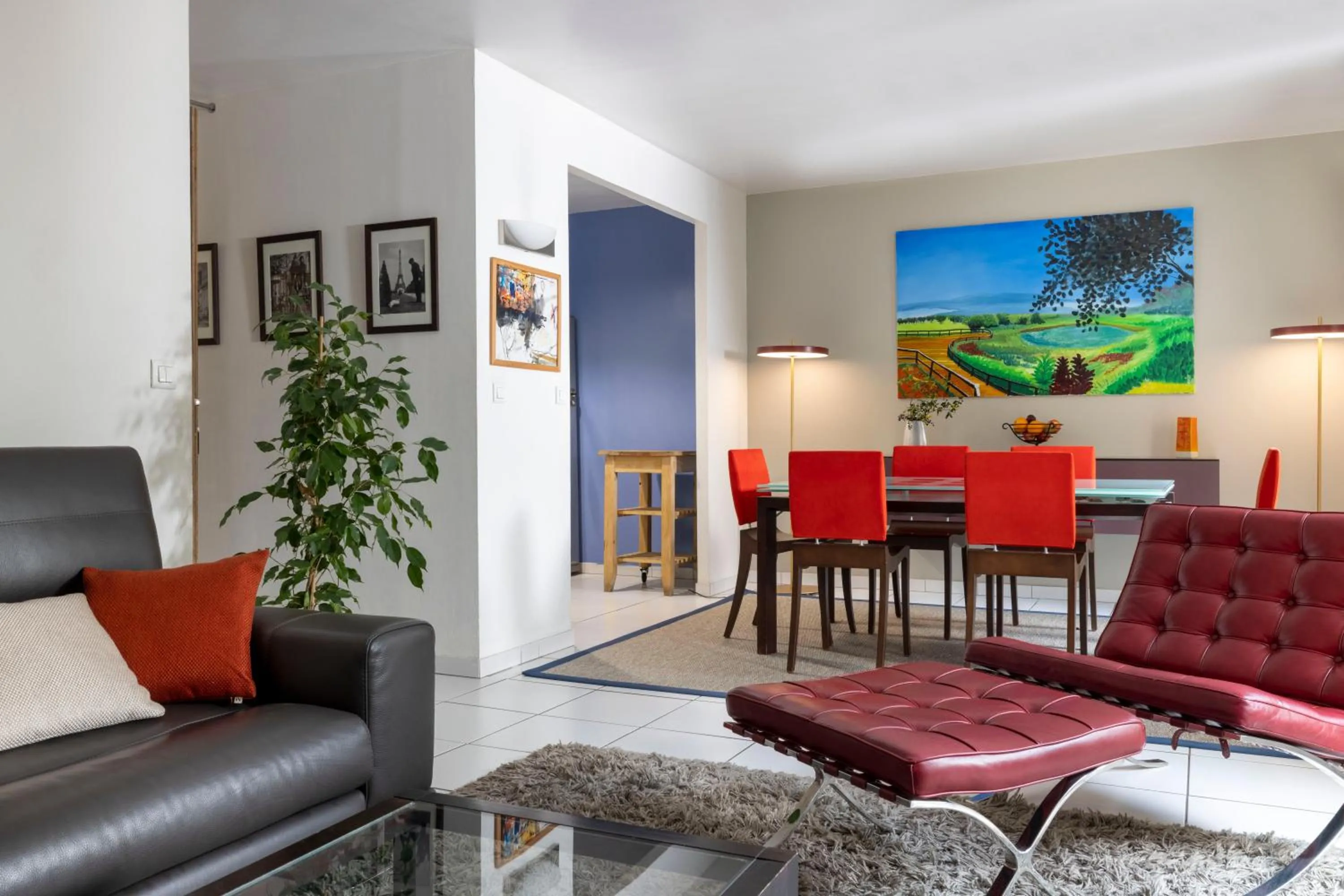 Dining area in Maison Lavaud