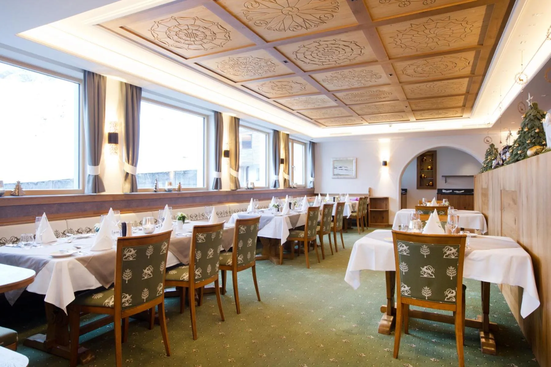 Restaurant/places to eat in Hotel Albona Nova