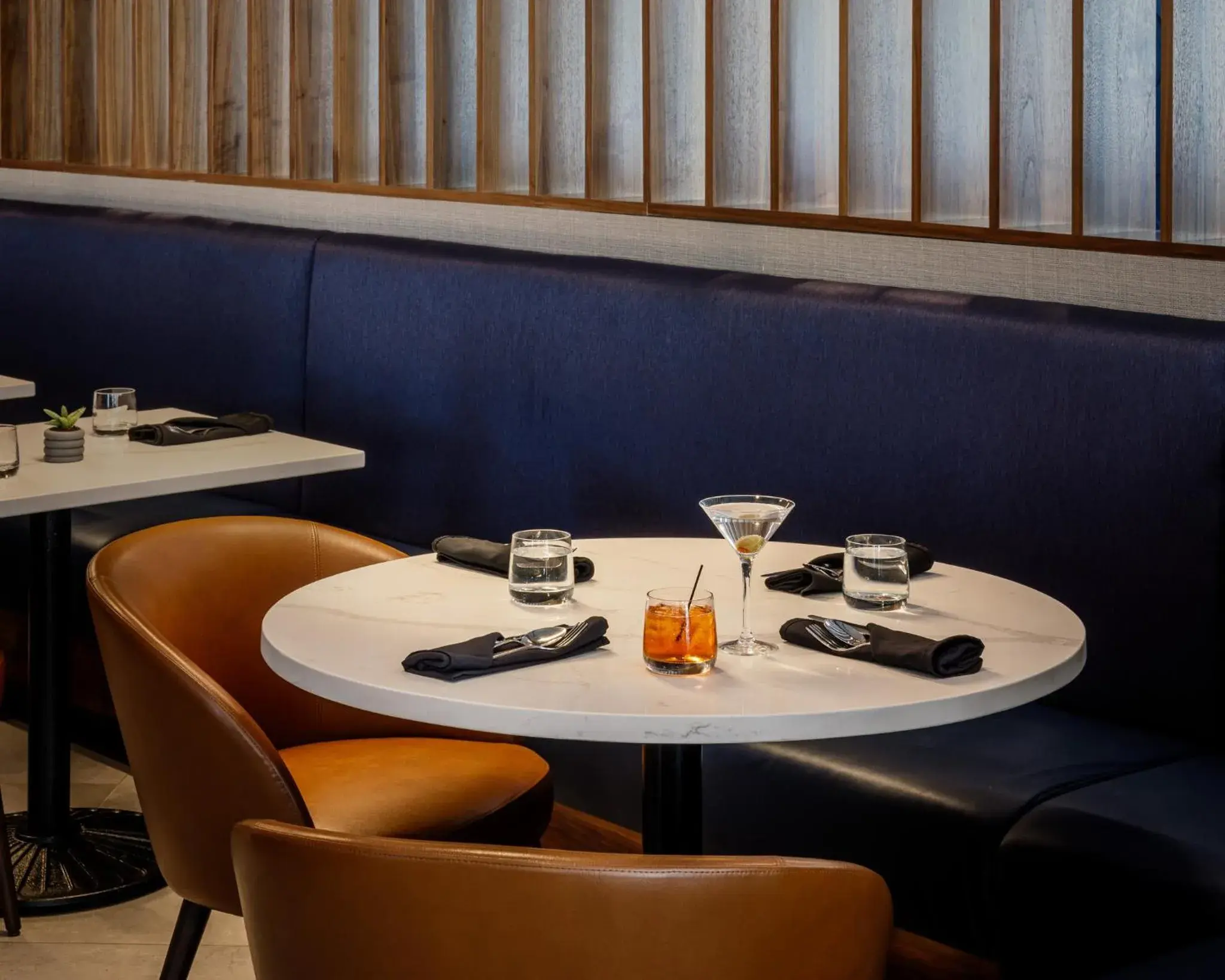 Lounge or bar in Crowne Plaza Atlanta NE - Norcross by IHG Lounge or bar in Crowne Plaza Atlanta NE - Norcross by IHG