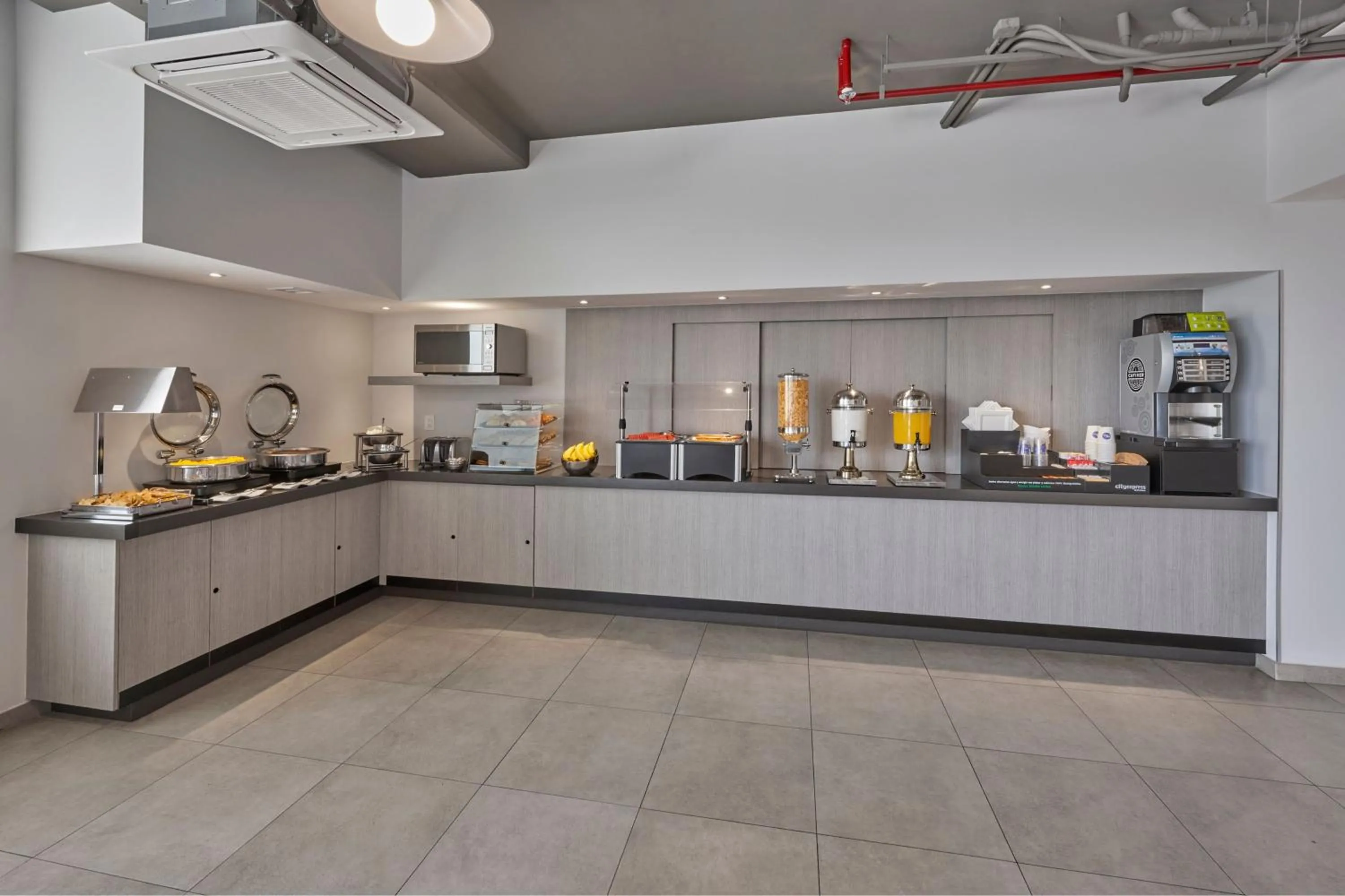 Breakfast in City Express Junior by Marriott Guadalajara Periferico Sur