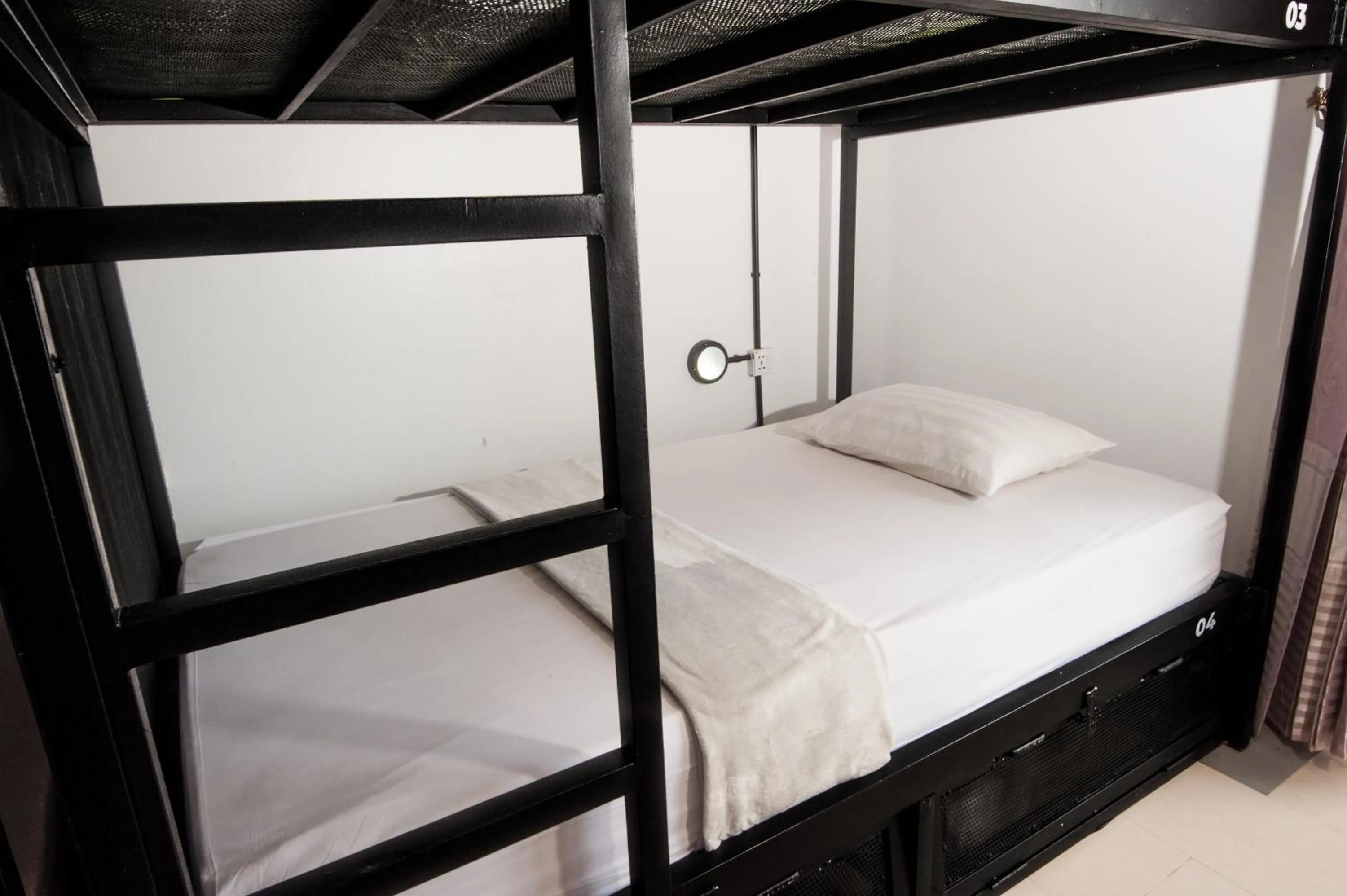 bunk bed, Bed in Mad Monkey Hostel Siem Reap