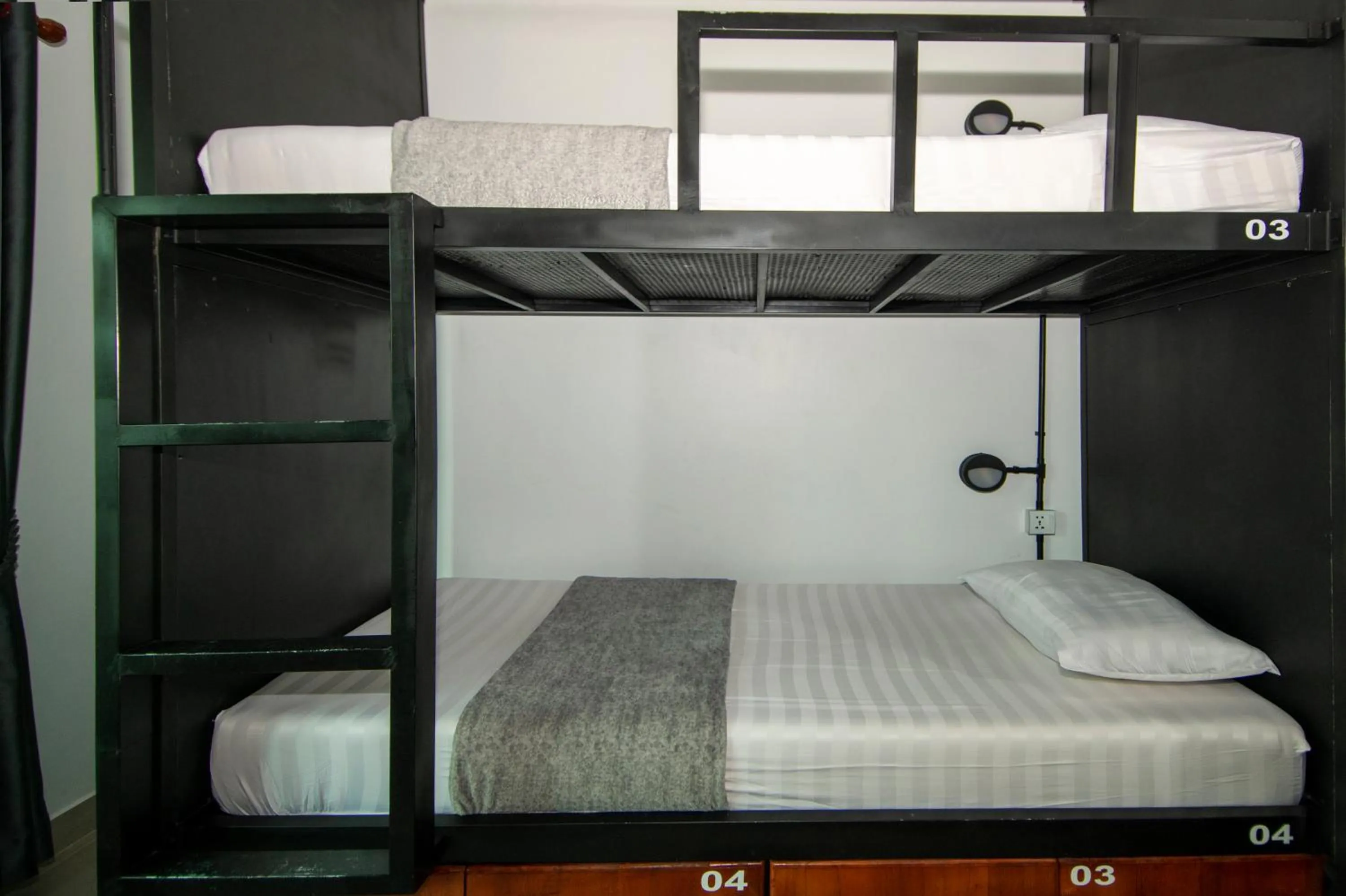 Bedroom, Bed in Mad Monkey Hostel Siem Reap