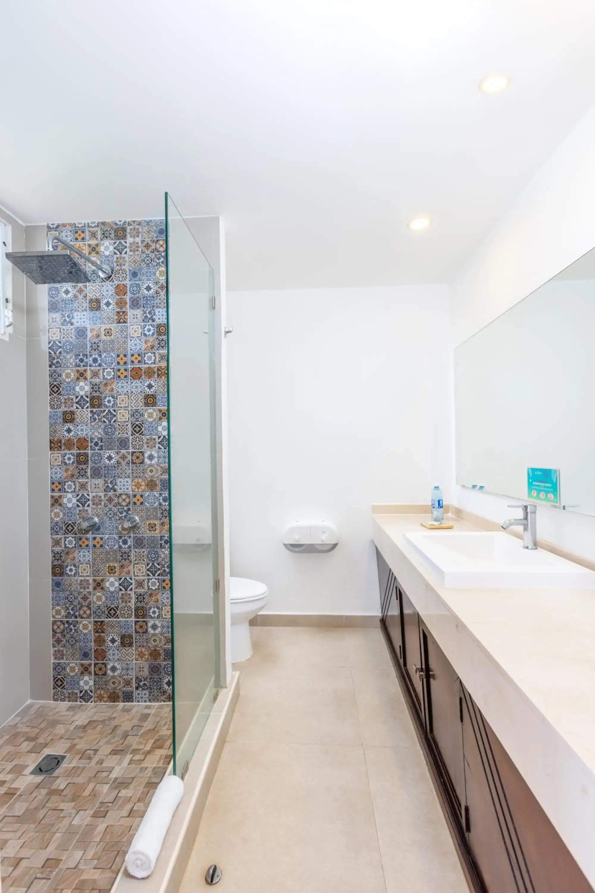 Shower in Royal Decameron Salinitas - All Inclusive Shower in Royal Decameron Salinitas - All Inclusive