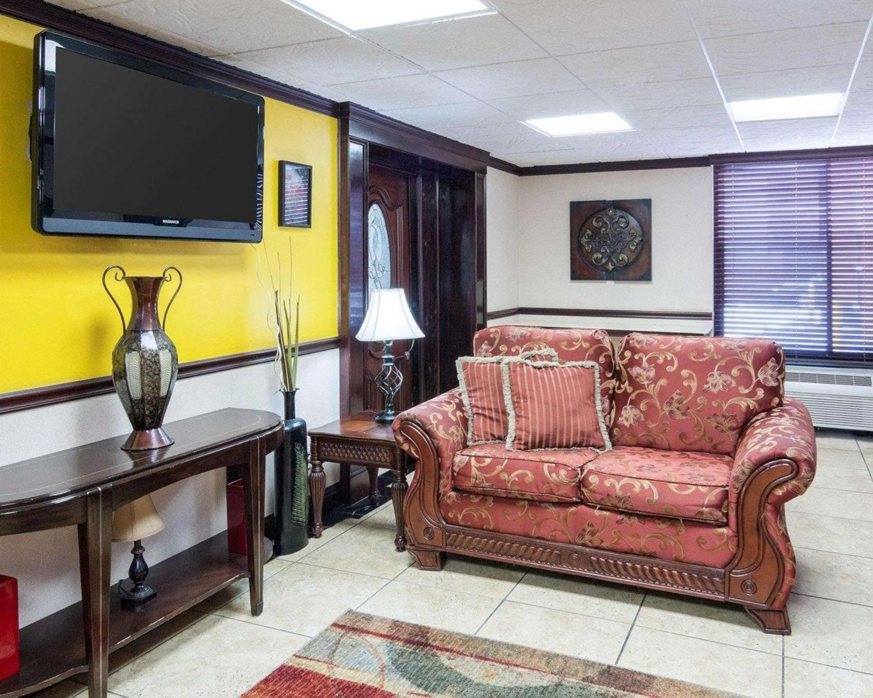 Lobby or reception in Quality Inn Shreveport Airport