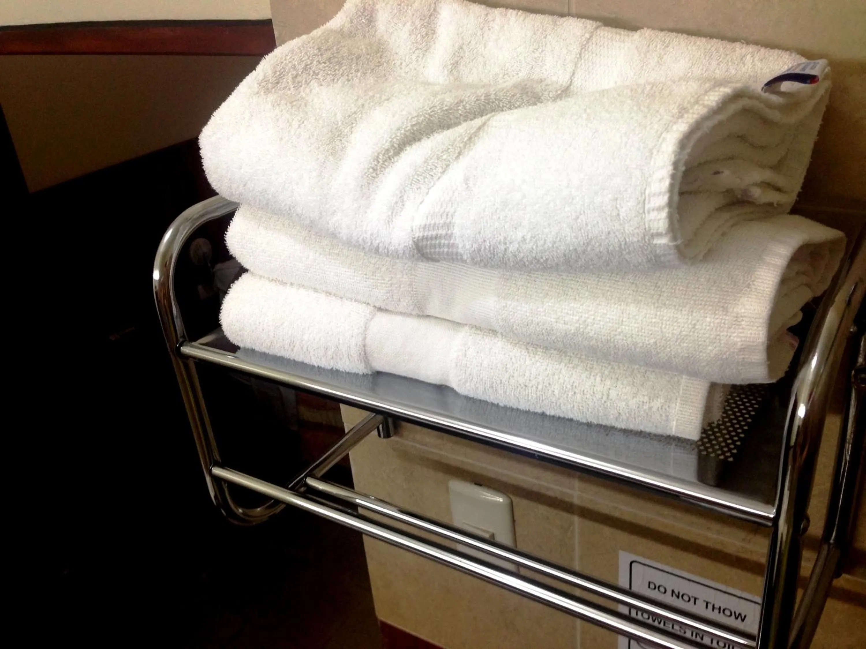 Bathroom in Hotel Air Suites