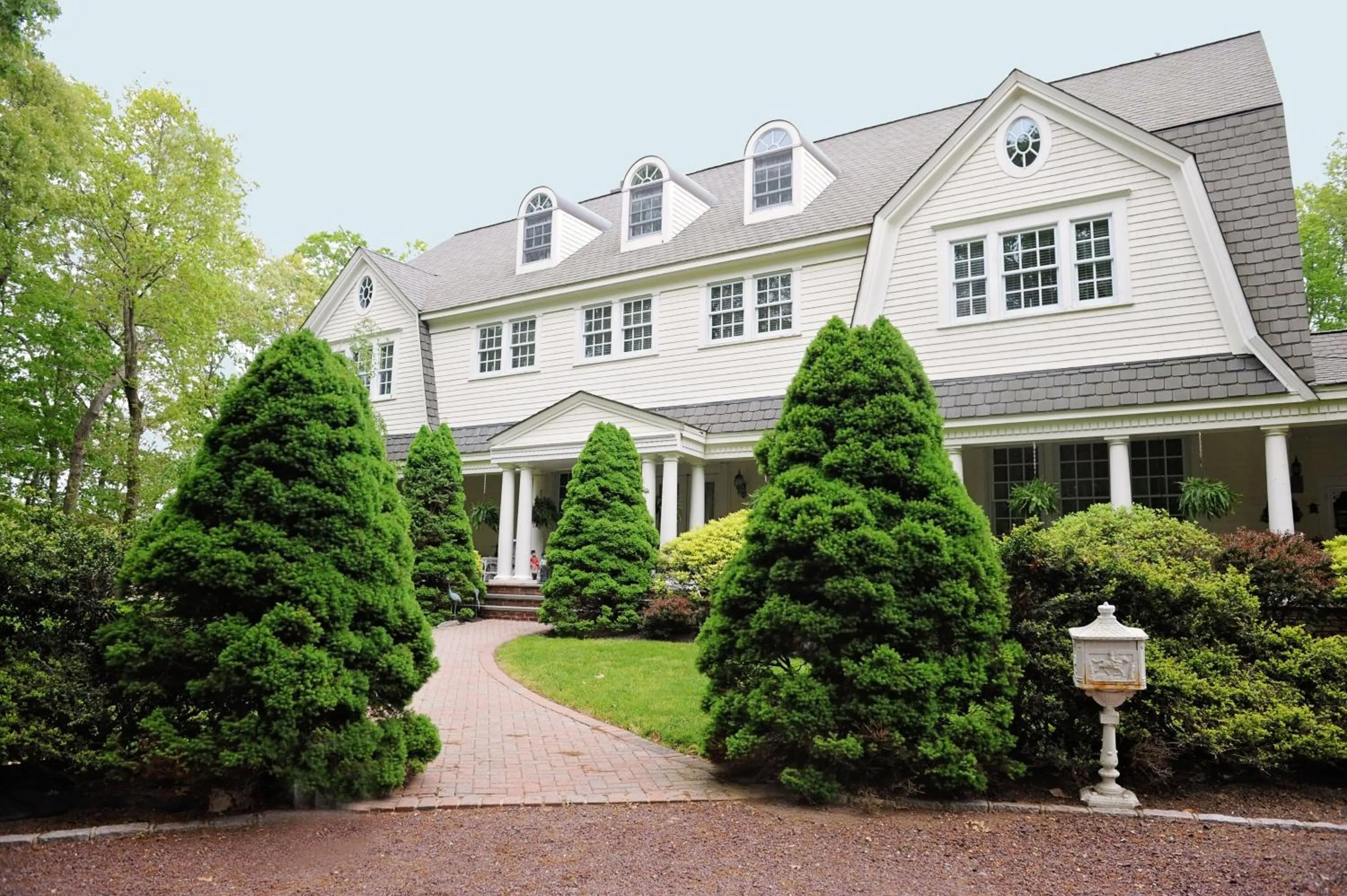 A Walk in the Woods Bed and Breakfast
