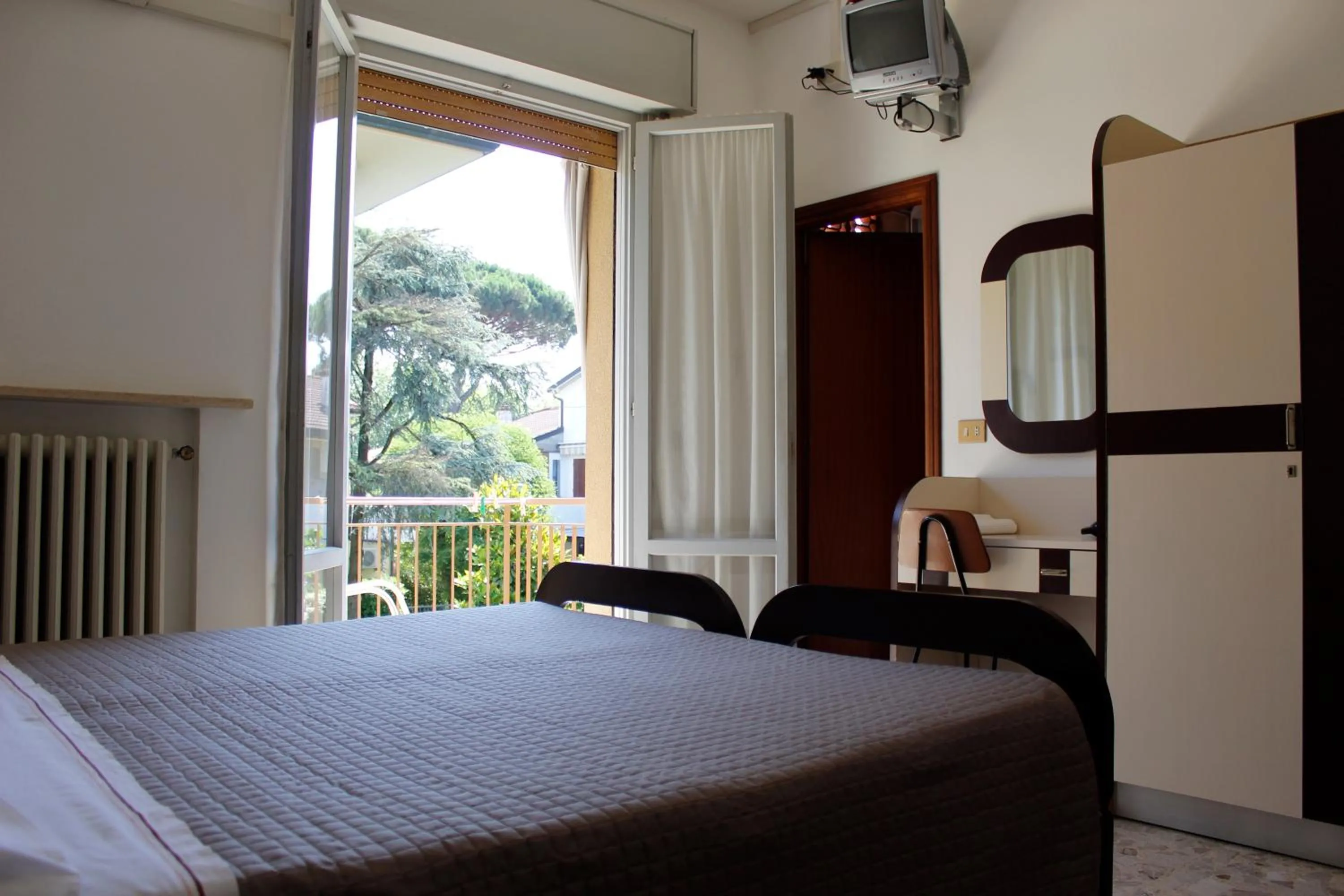 Bedroom, Bed in Hotel Carezza