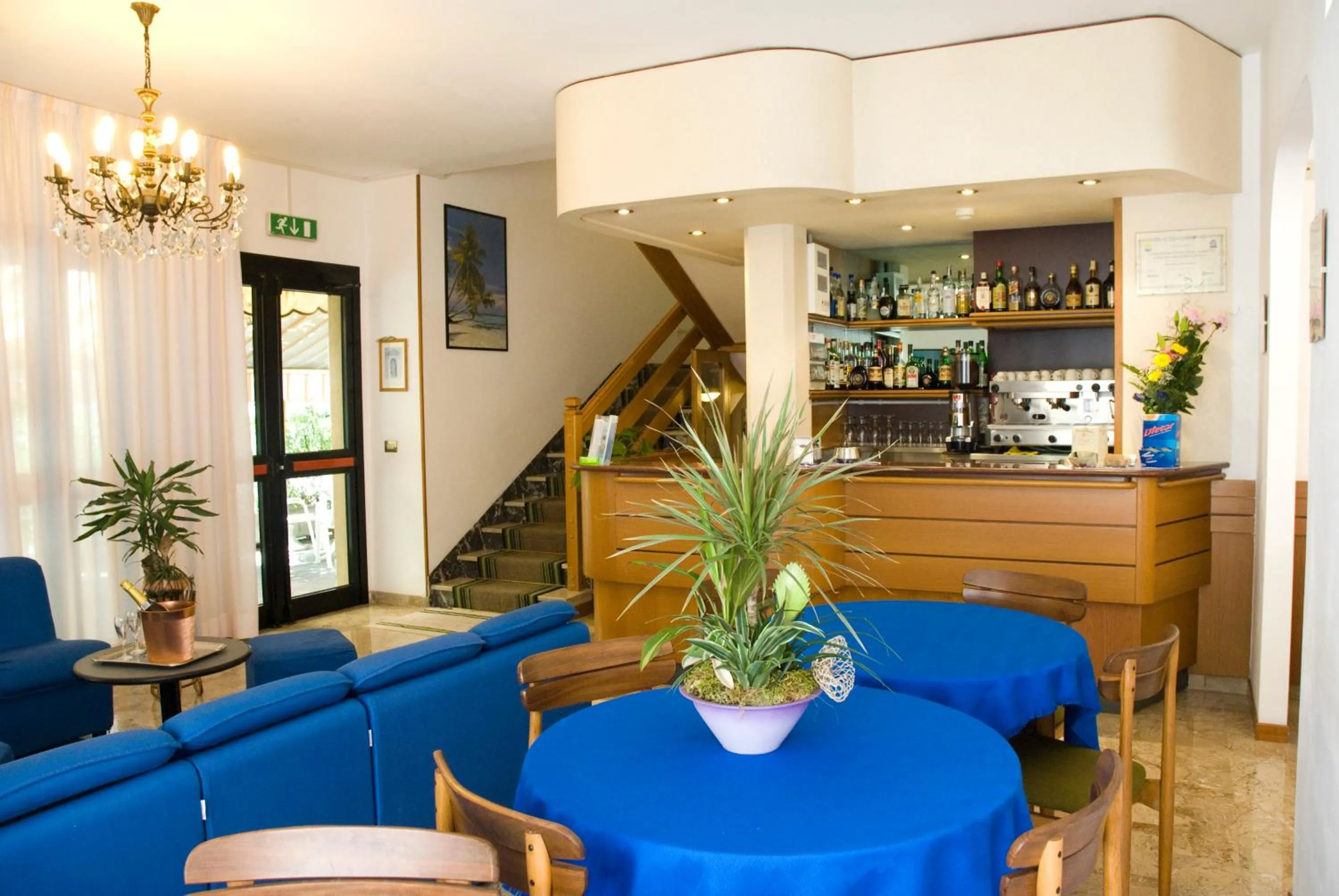 Communal lounge/ TV room in Hotel Carezza