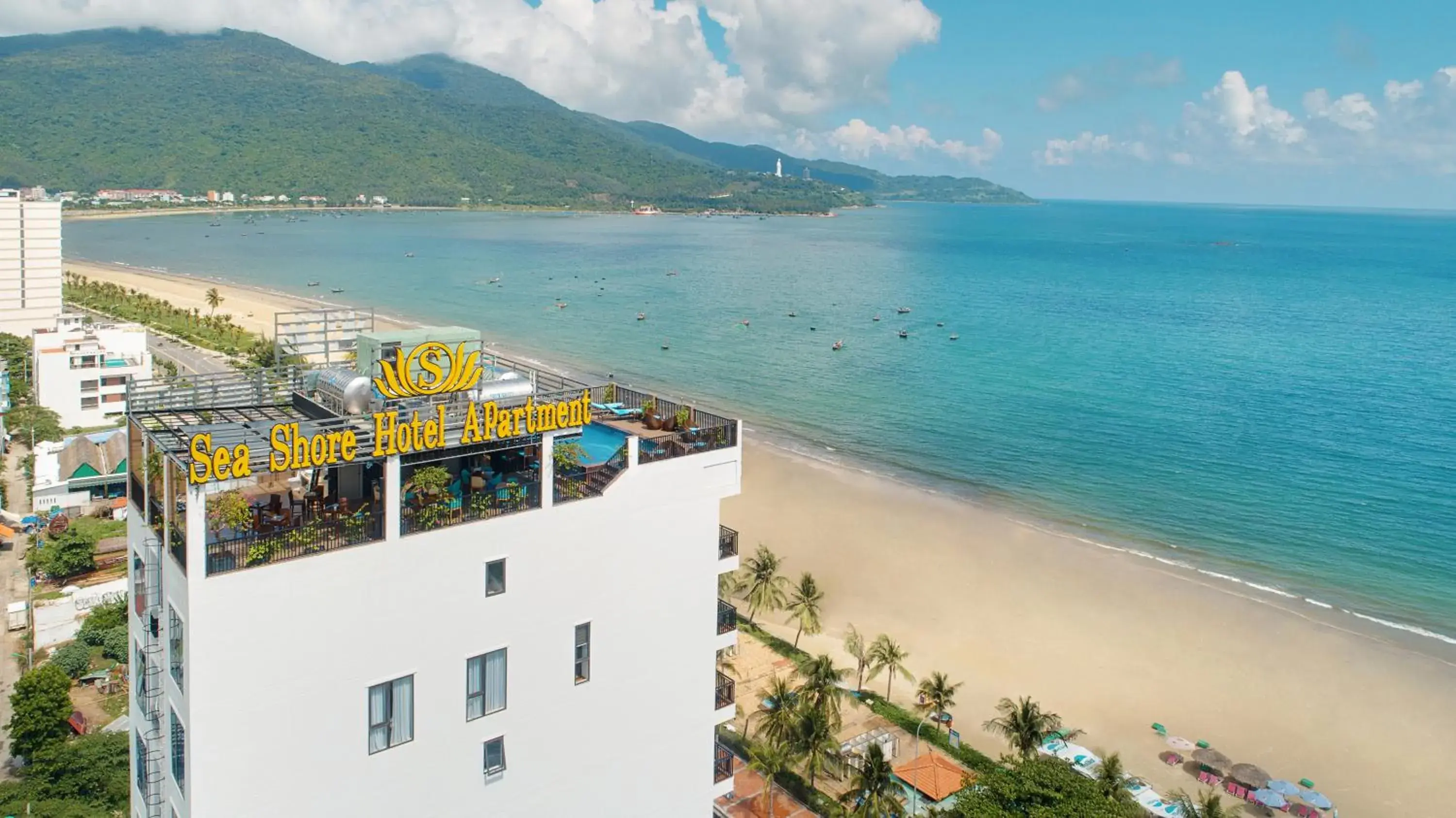 Landmark view in Seashore Hotel & Apartment Landmark view in Seashore Hotel & Apartment