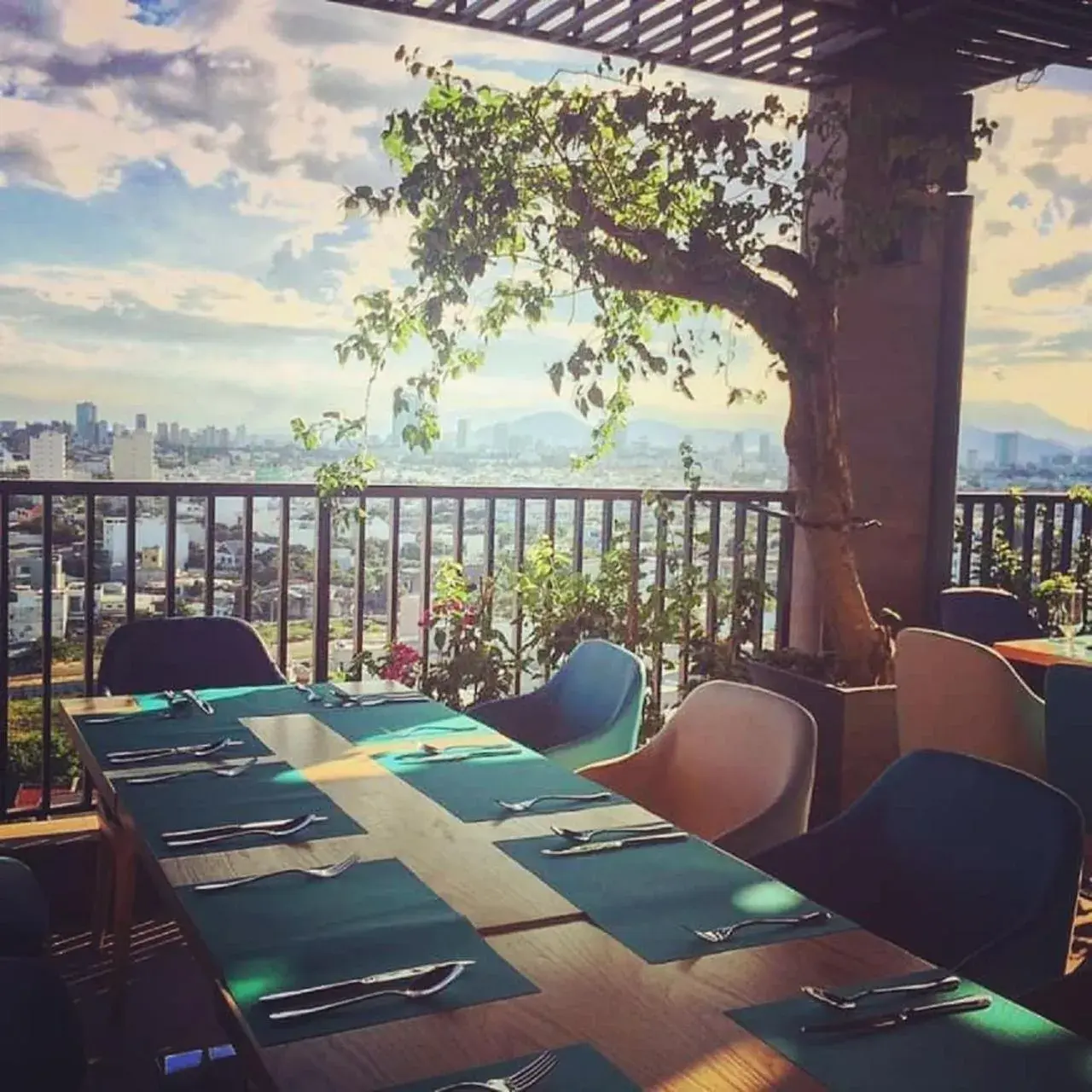 Restaurant/places to eat in Seashore Hotel & Apartment Restaurant/places to eat in Seashore Hotel & Apartment