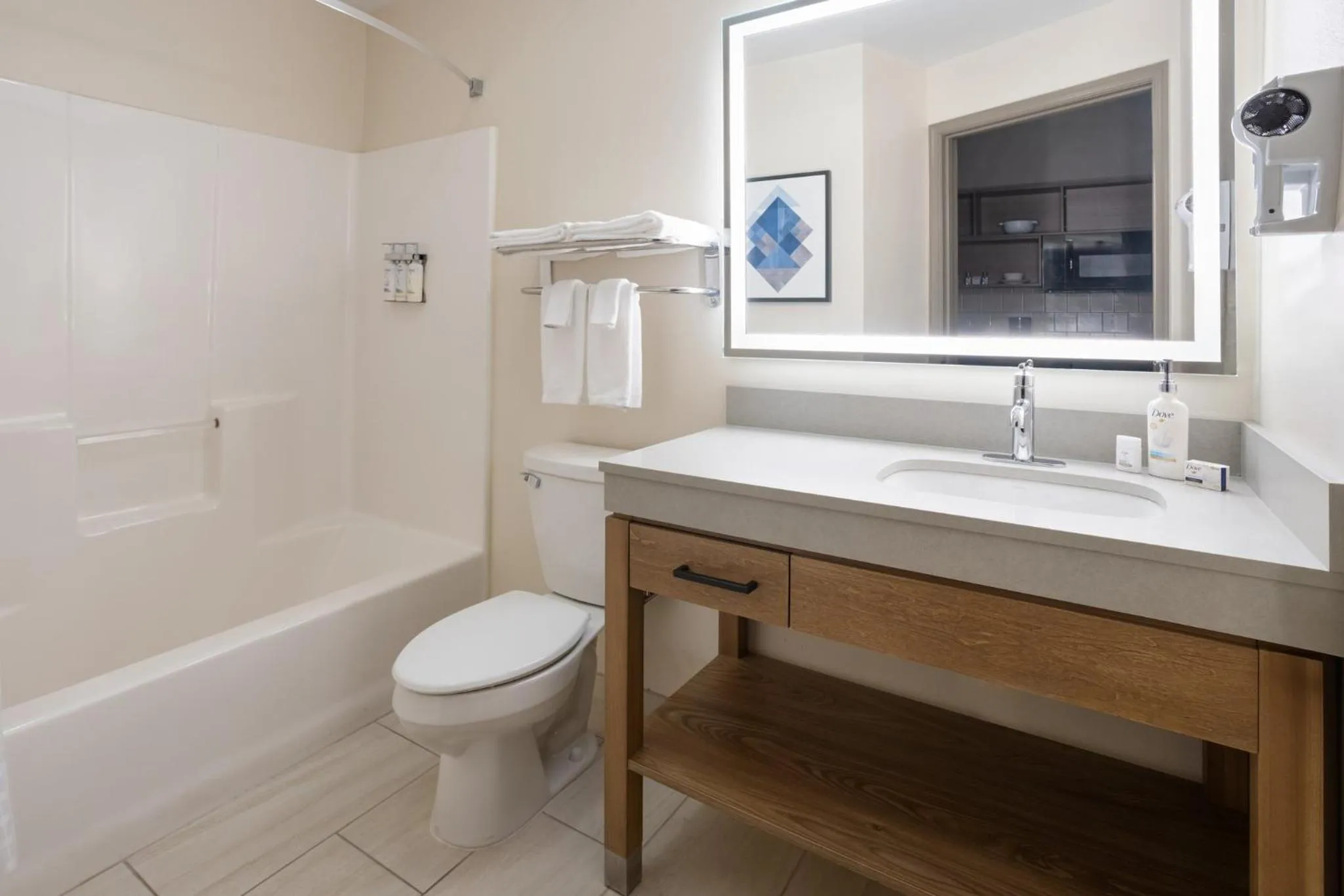 Photo of the whole room in Candlewood Suites Chambersburg by IHG