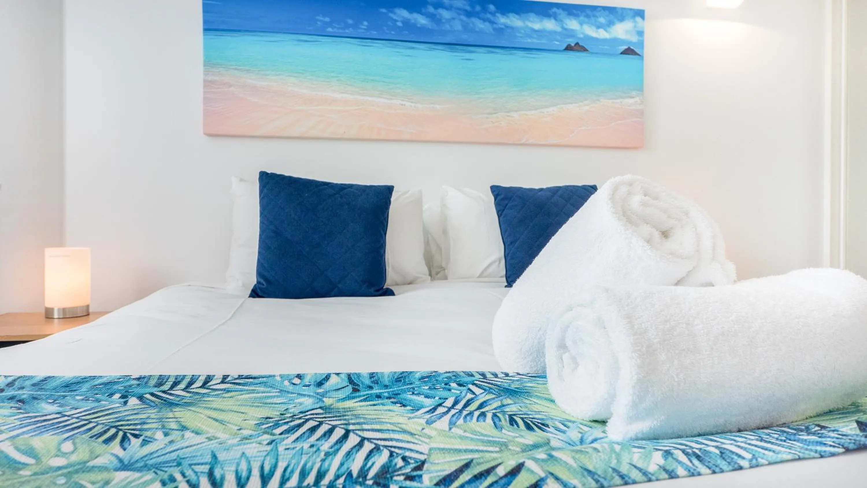 Bedroom, Bed in Aegean Mooloolaba