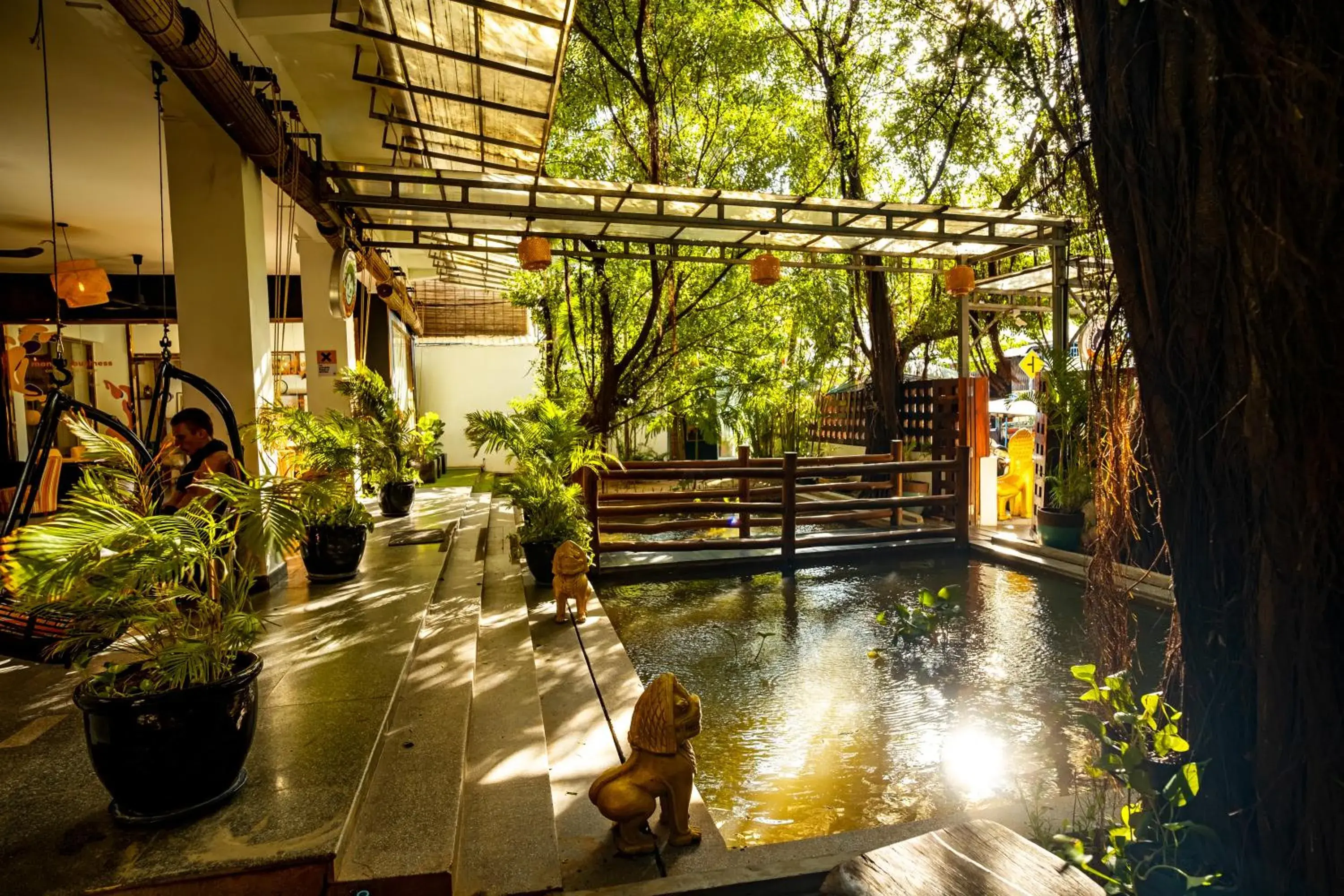 Facade/entrance in Mad Monkey Hostel Phnom Penh Facade/entrance in Mad Monkey Hostel Phnom Penh