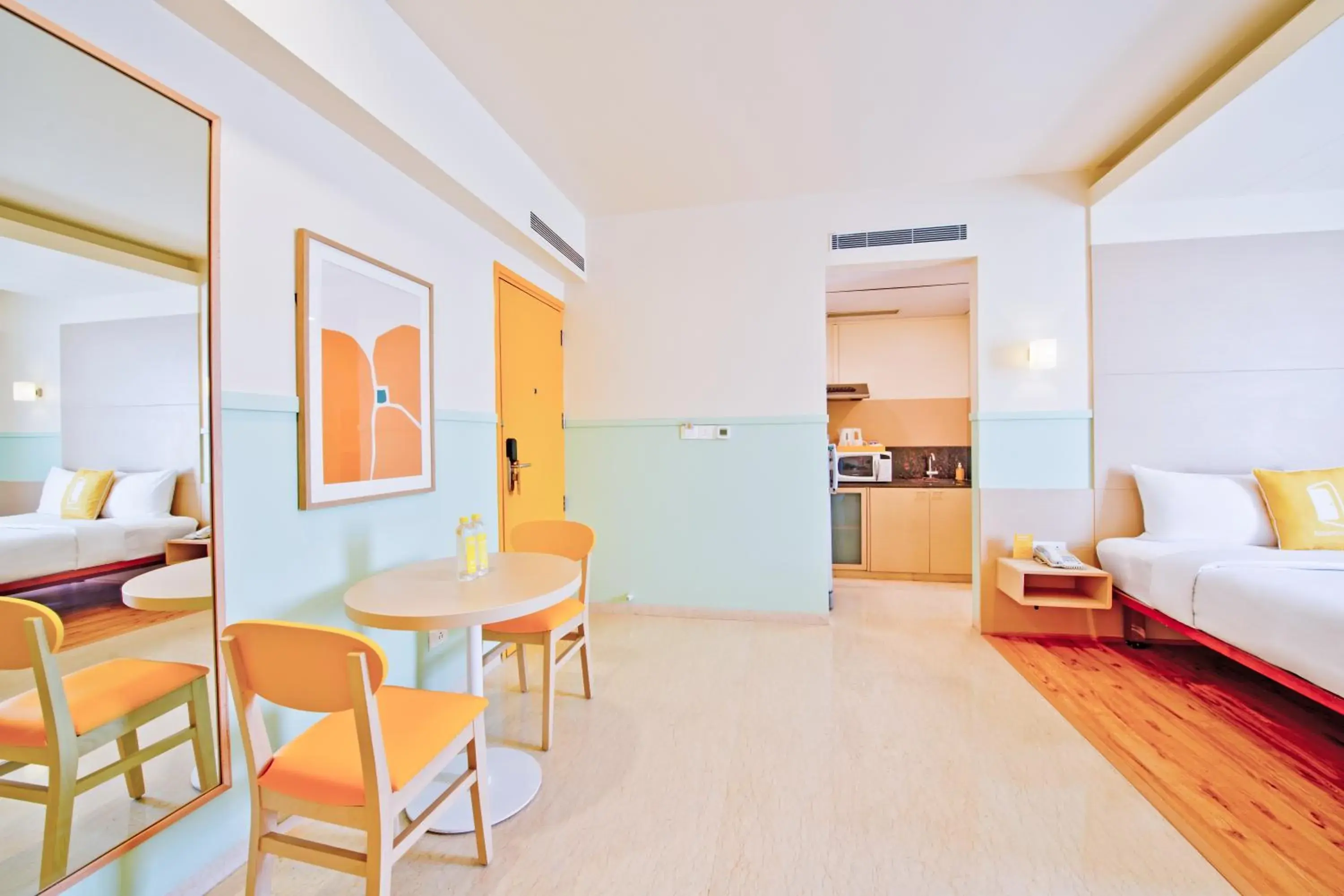 Bedroom, Bed in Bloom Hotel - Indiranagar Bedroom, Bed in Bloom Hotel - Indiranagar