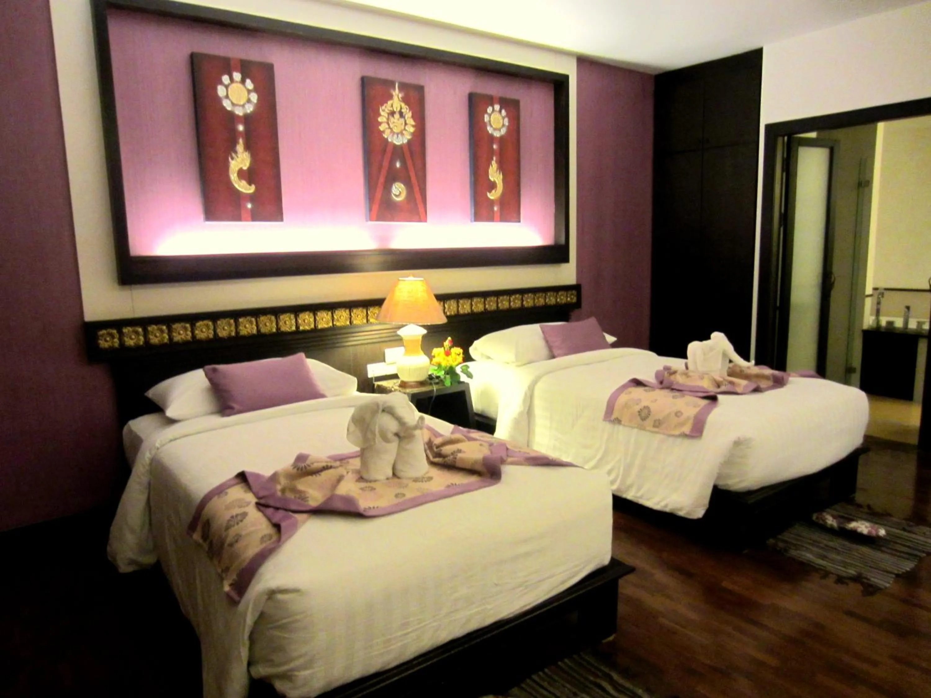 Photo of the whole room, Bed in Mountain Creek Wellness Resort Chiangmai
