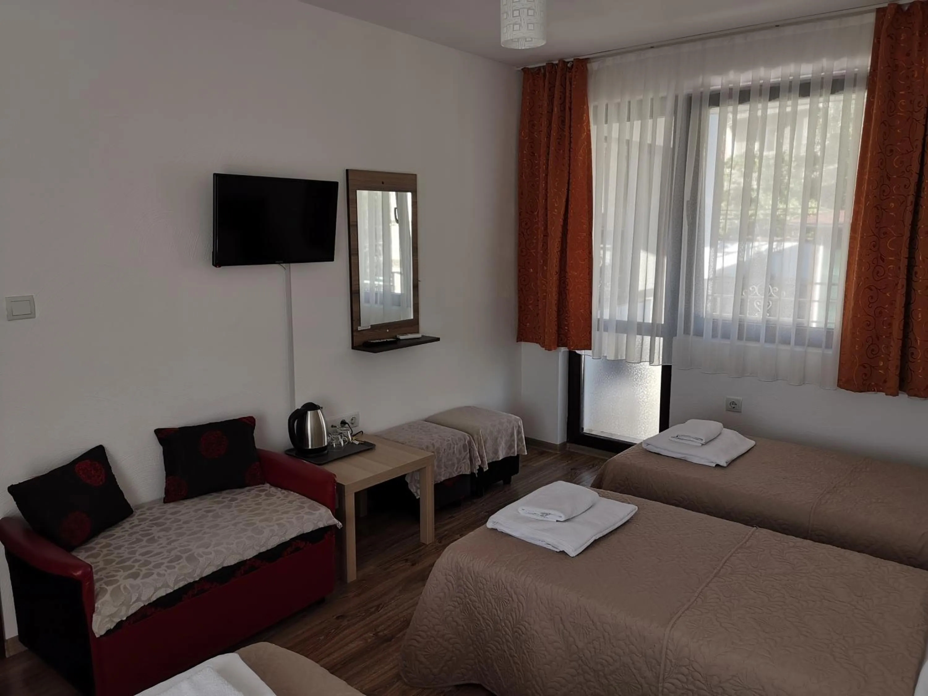 Bed in Hotel My House