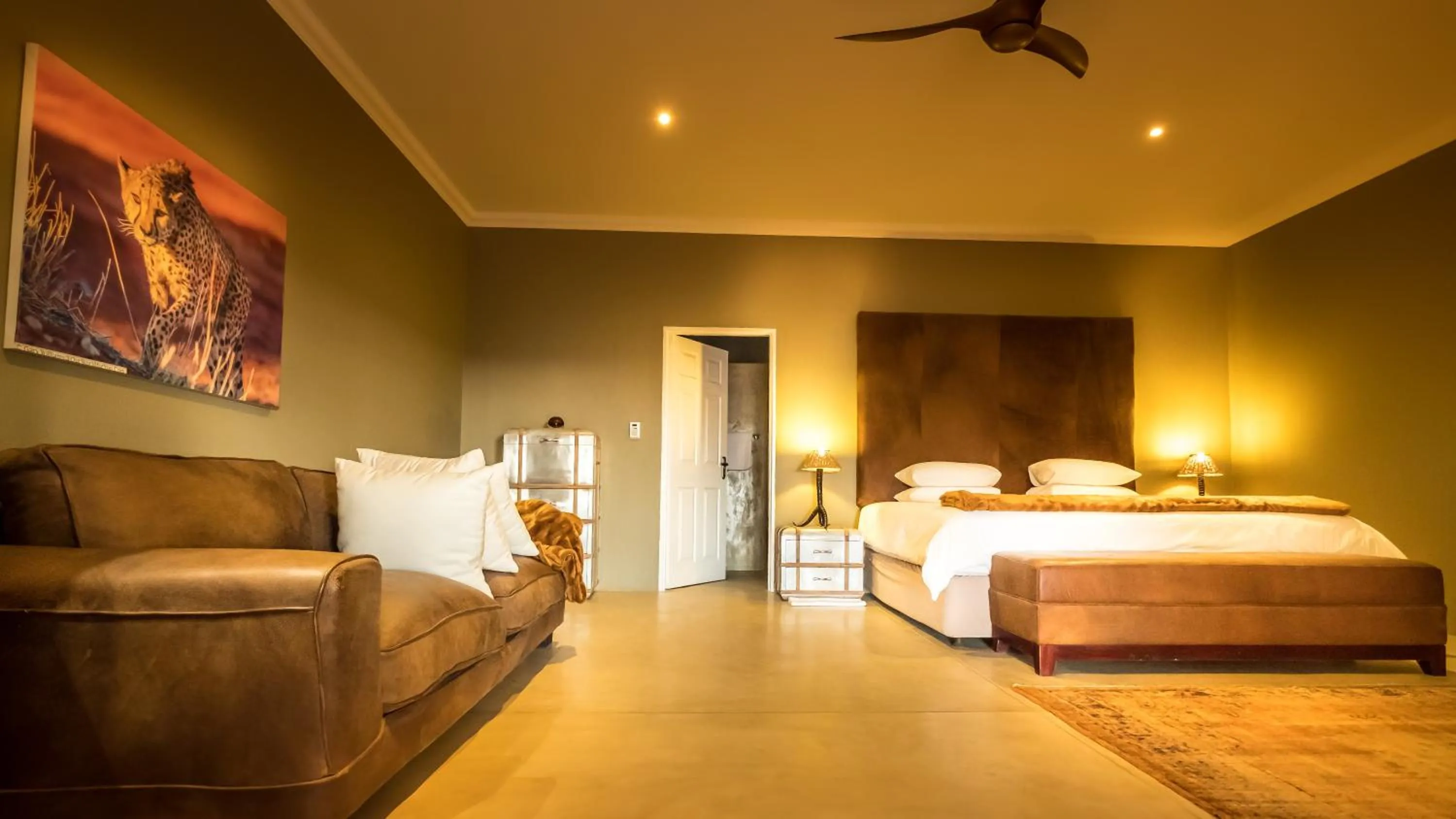 Bed in Bagatelle Kalahari Game Ranch