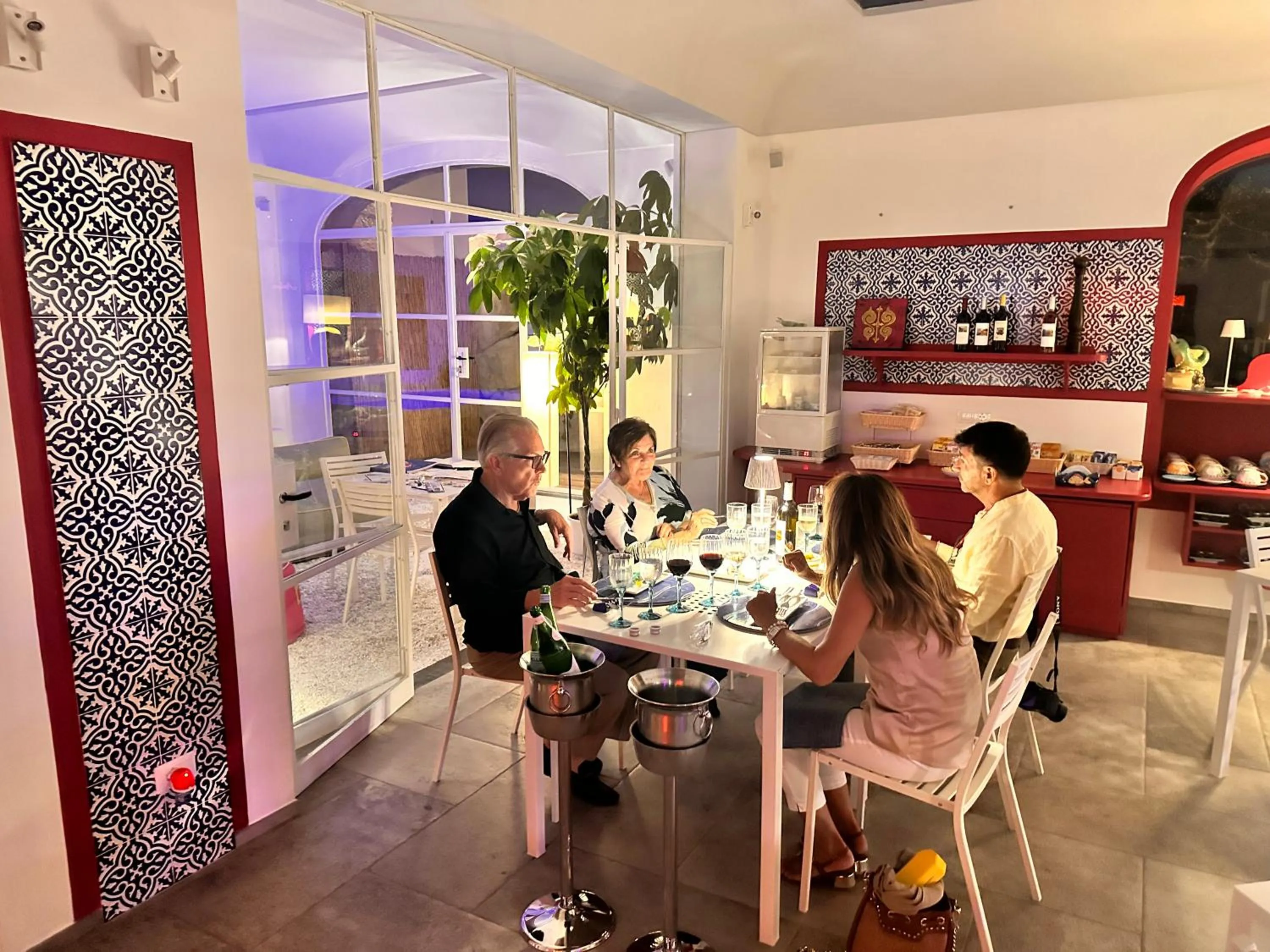 Restaurant/places to eat in Villa Bossa Amalfi