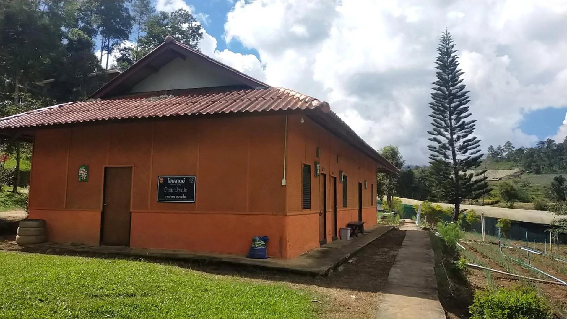 Mong Homestay Resort