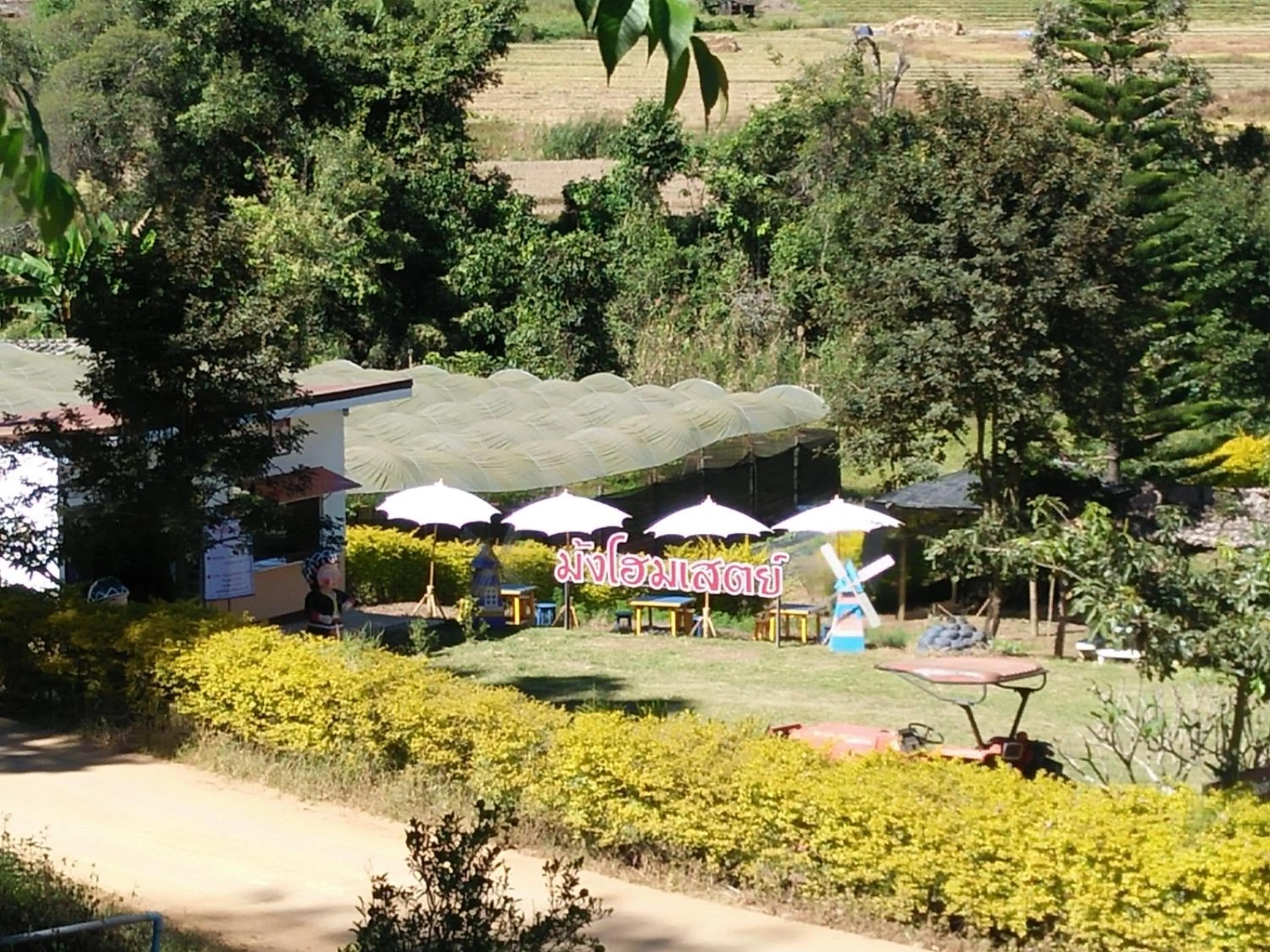 Mong Homestay Resort