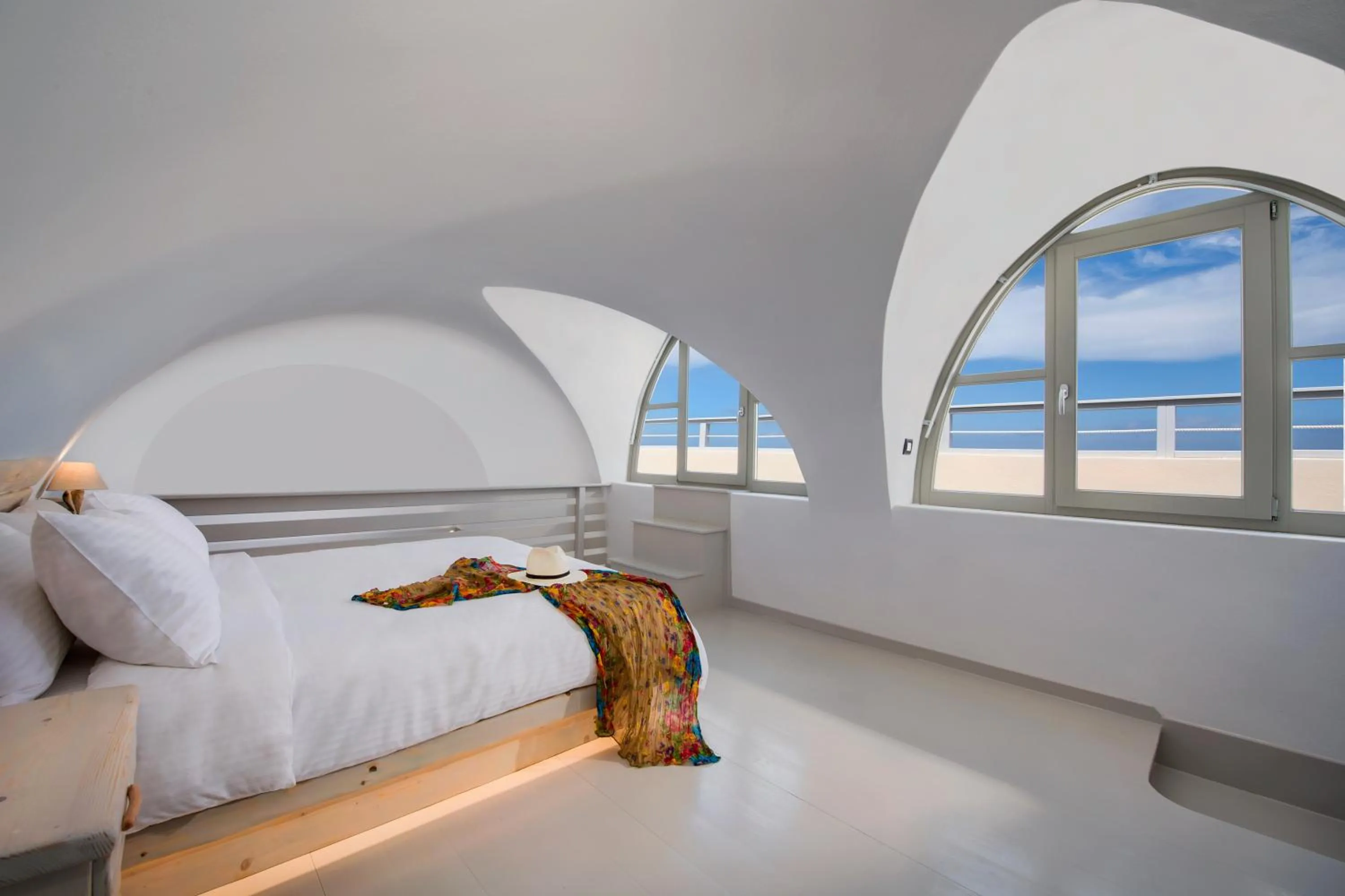 Bedroom, Bed in Theano Cave Suites & Villas