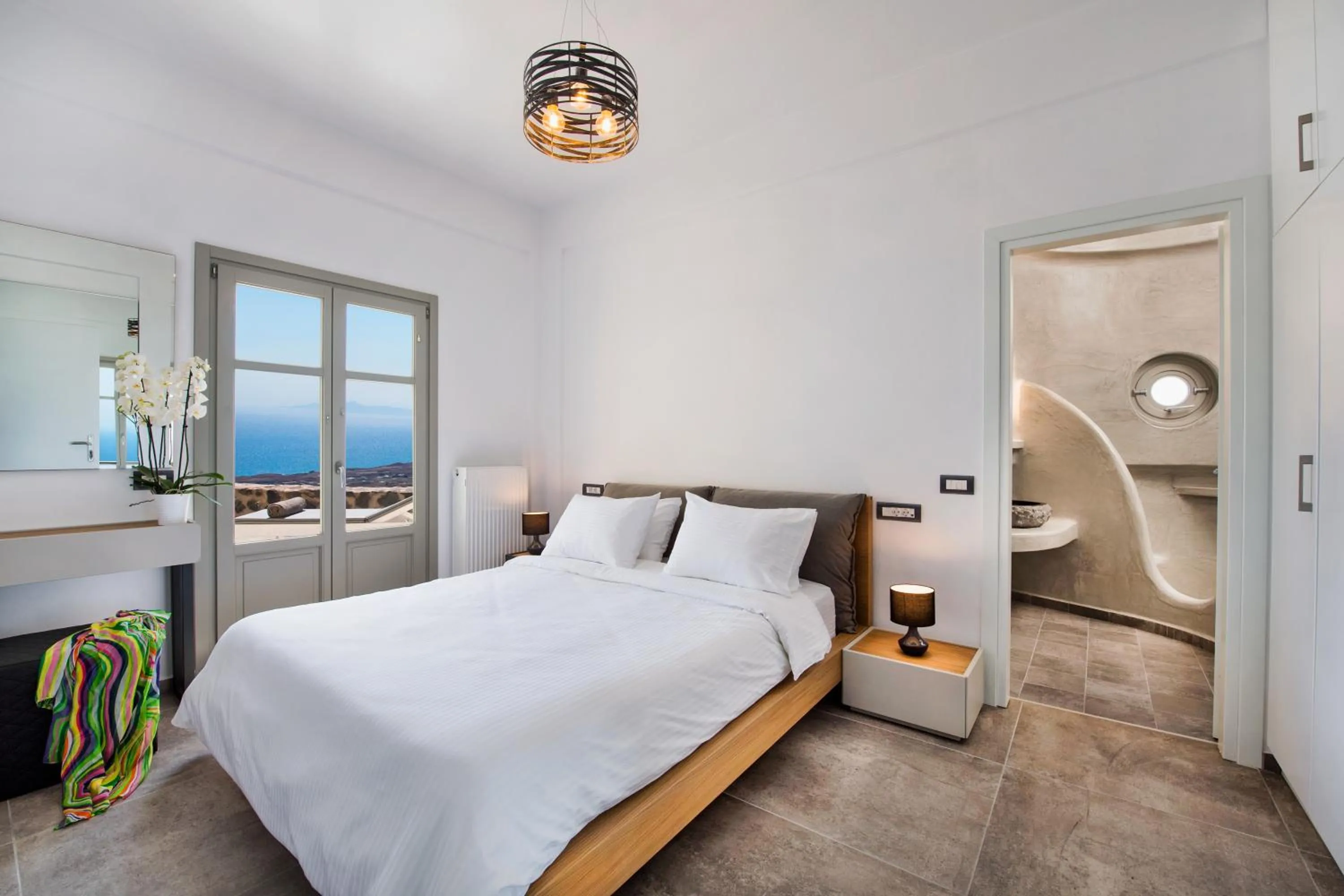 Bedroom, Bed in Theano Cave Suites & Villas