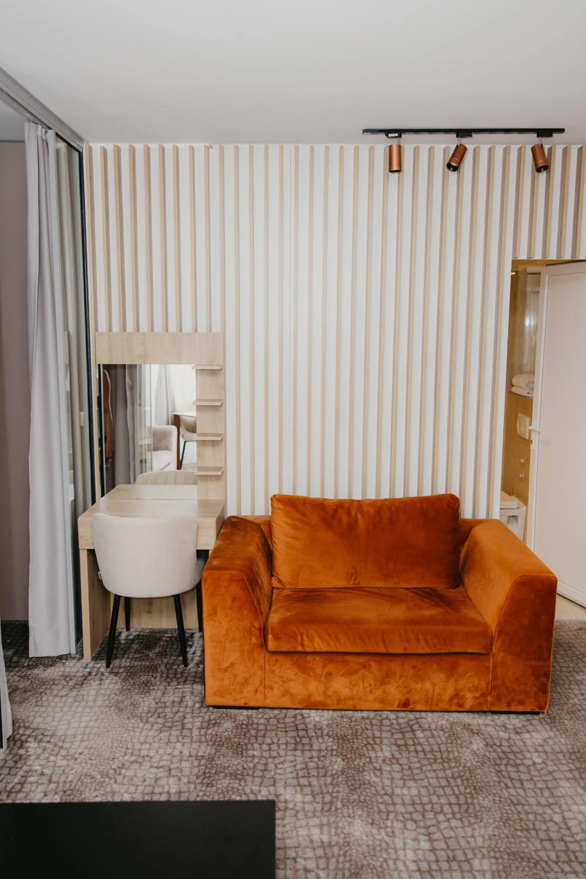 Seating area in Hotel Koncept Residence