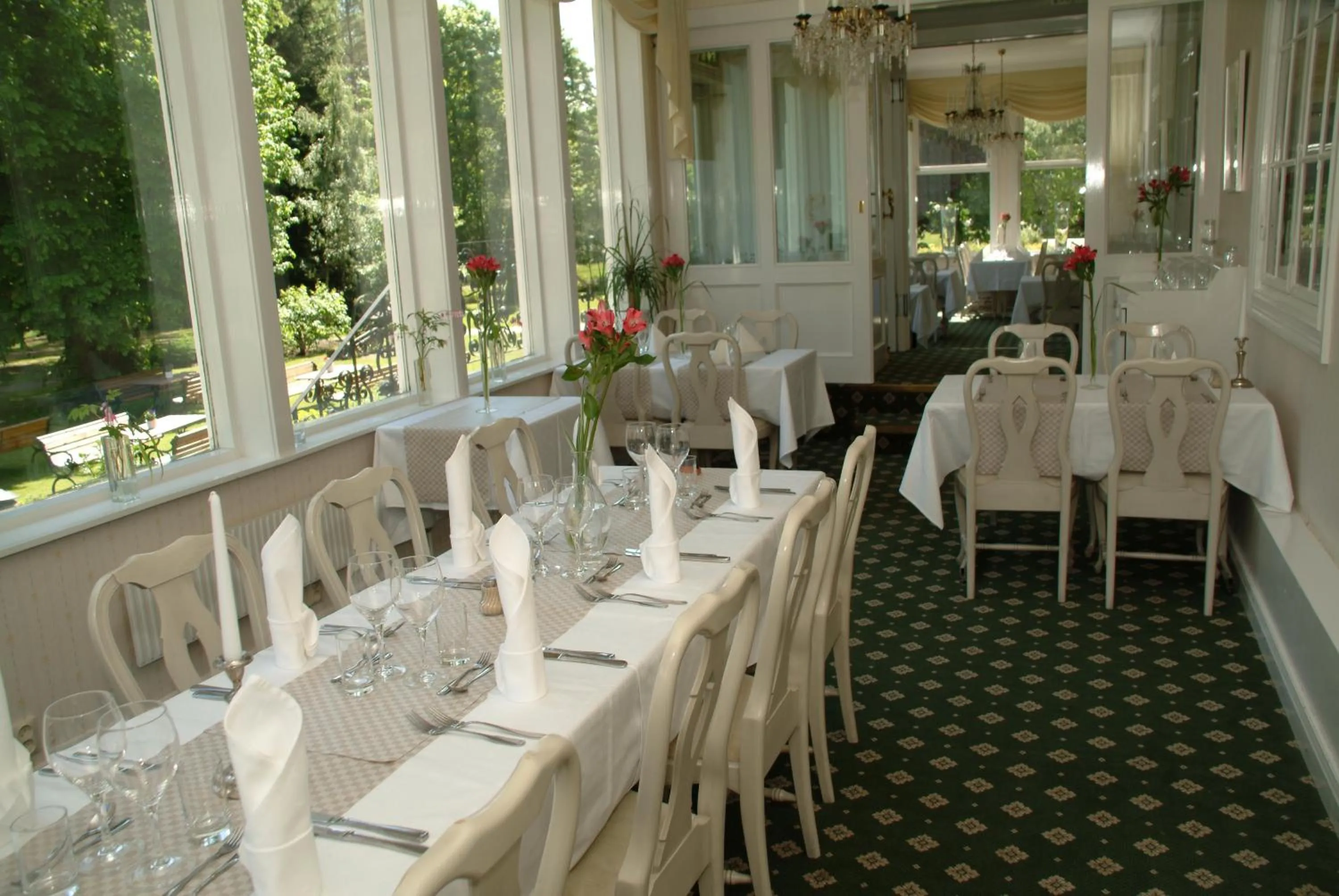 Restaurant/places to eat in Hotell Plevnagården