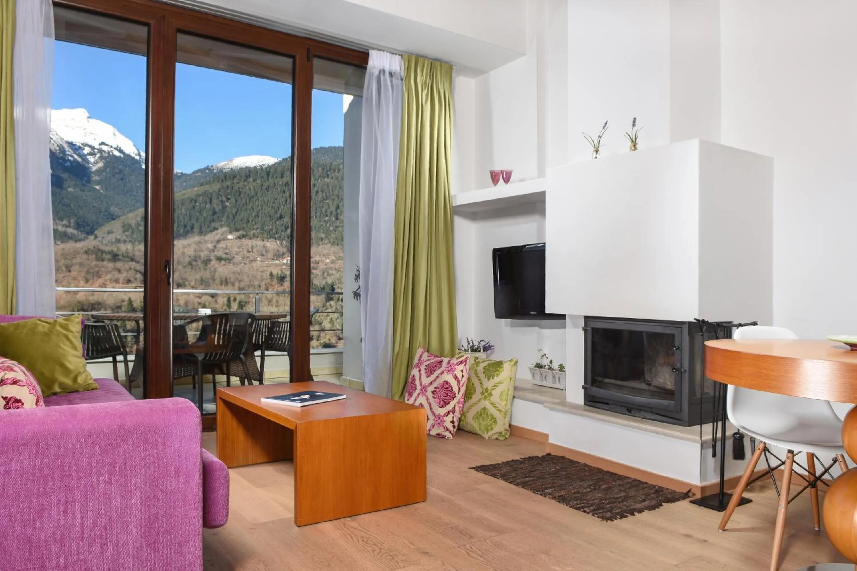 Balcony/Terrace in Forest Suites Boutique Hotel