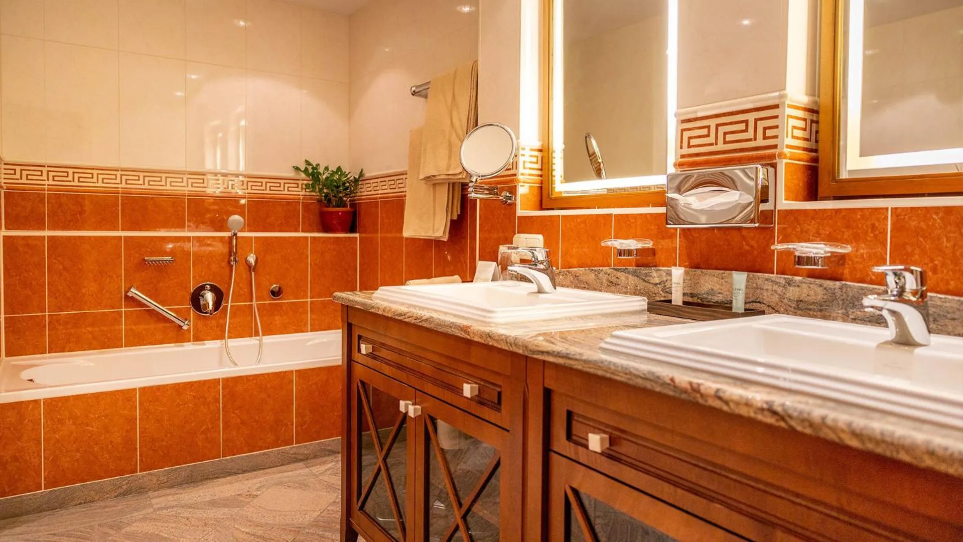 Bathroom in Altstadthotel Bräuwirt