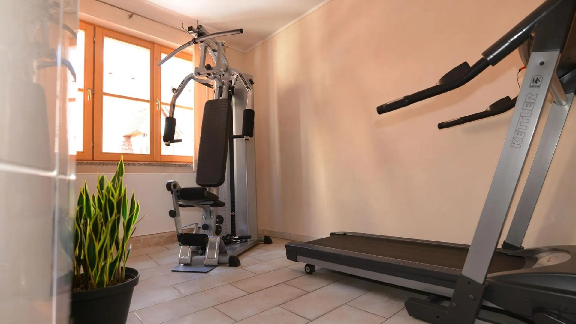 Fitness centre/facilities in Altstadthotel Bräuwirt