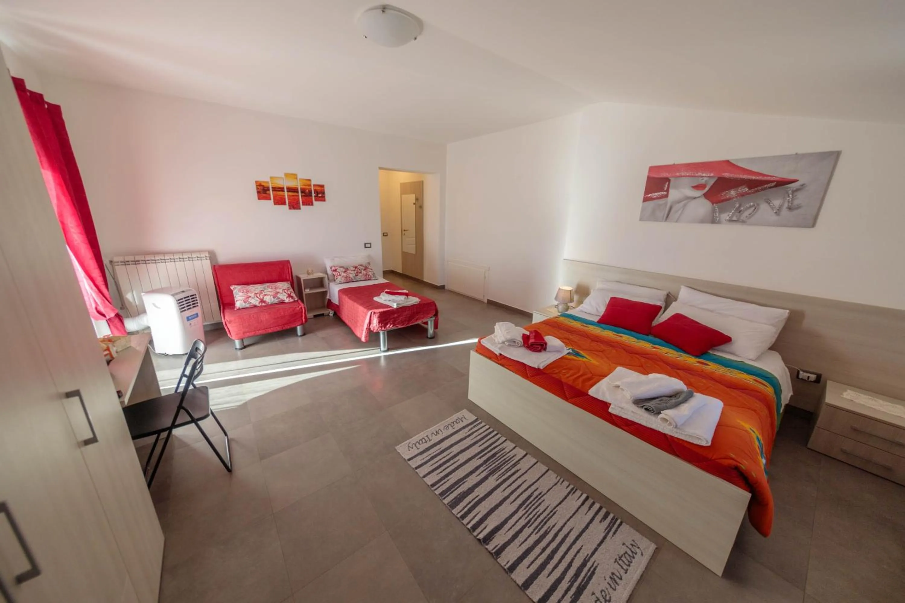 Photo of the whole room, Bed in Il tramonte