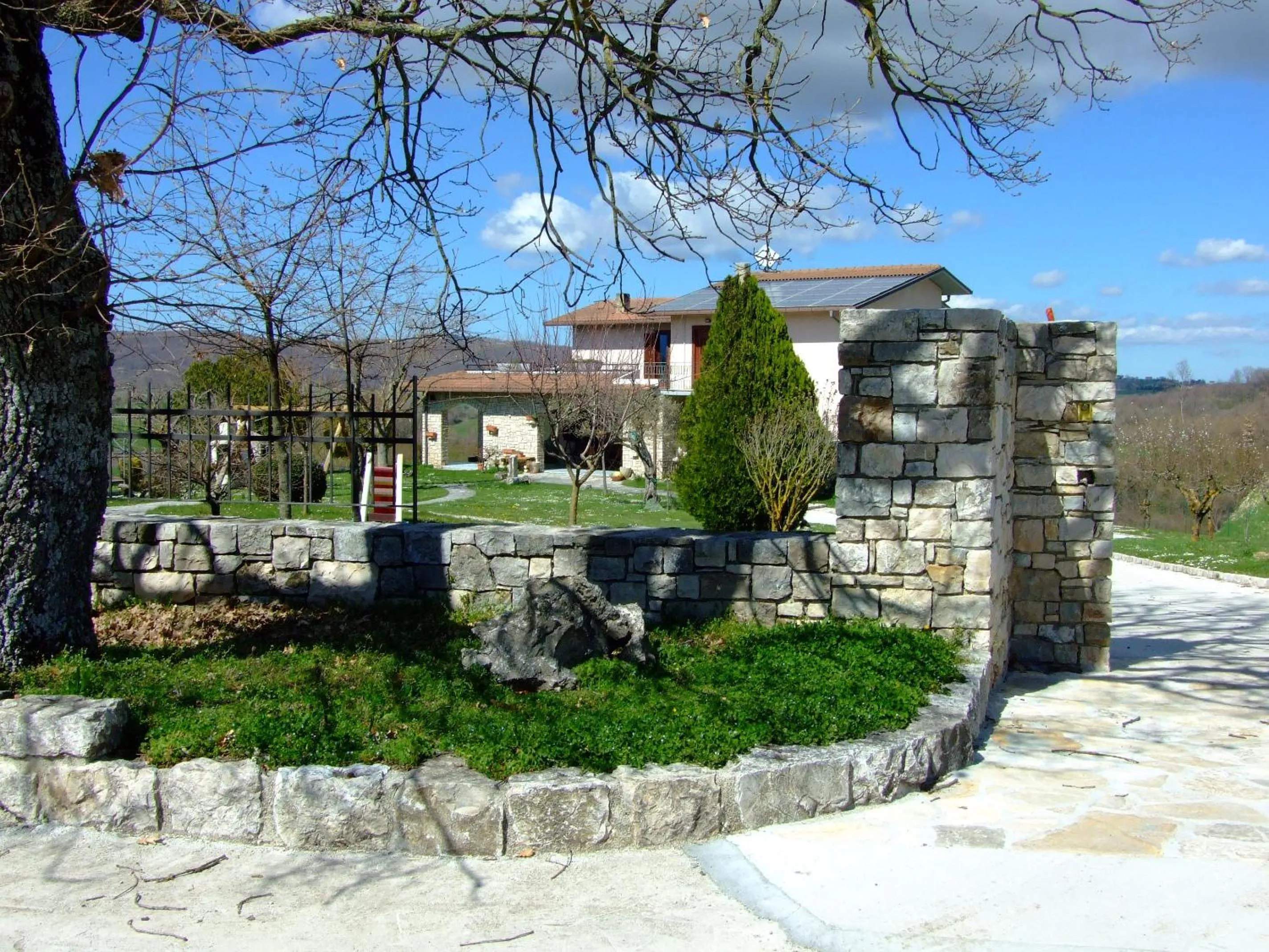 Garden view in Il tramonte