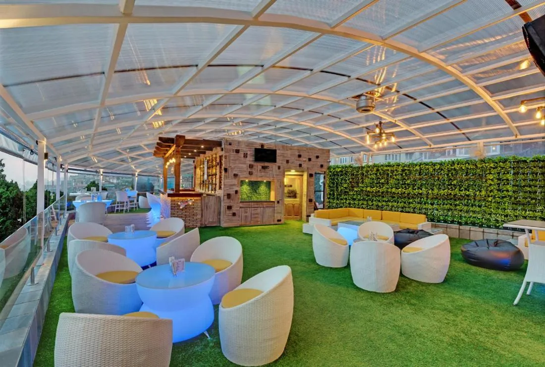 Lounge or bar in Hotel Combermere