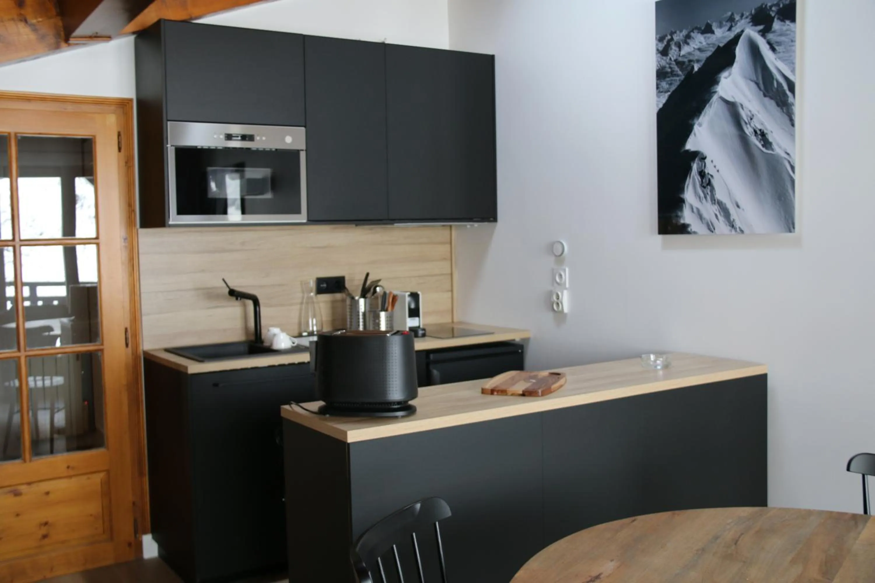 Kitchen or kitchenette in La Résidence de L'Ours