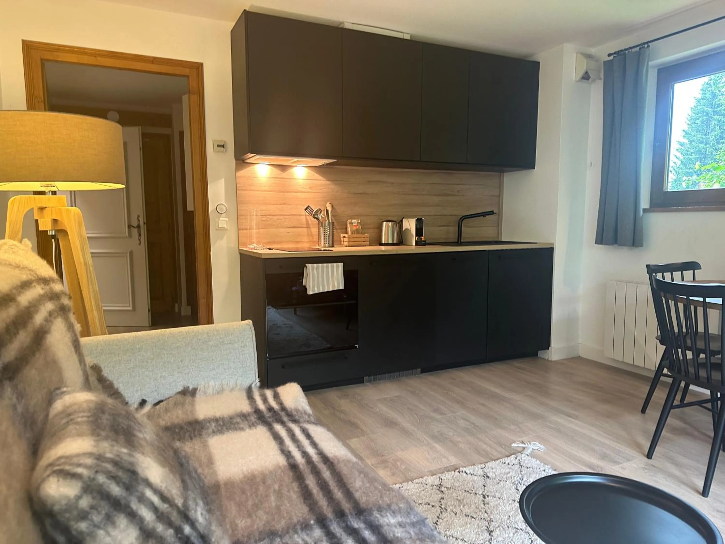 Kitchen or kitchenette in La Résidence de L'Ours