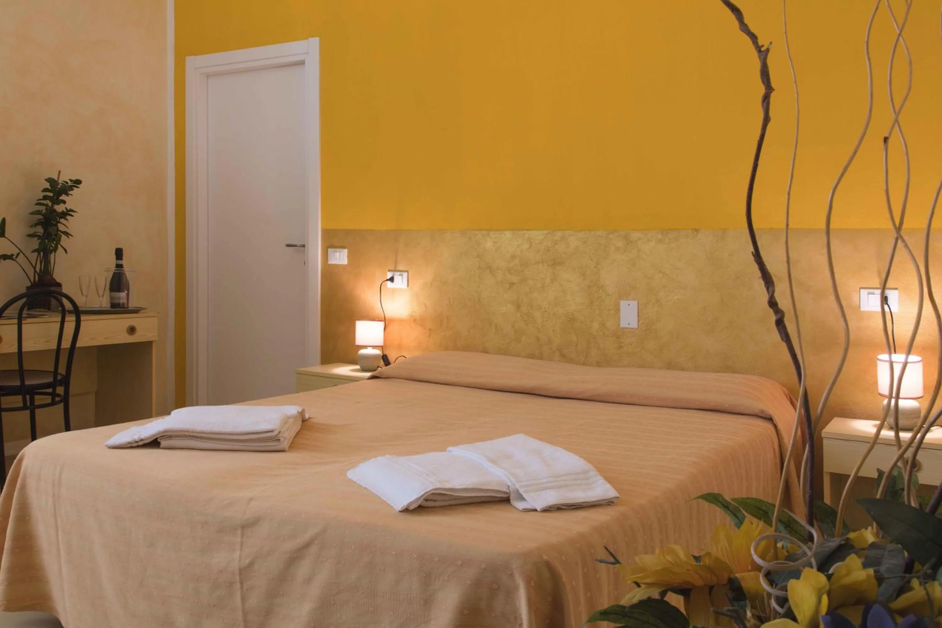 Other, Bed in Hotel Il Ponte