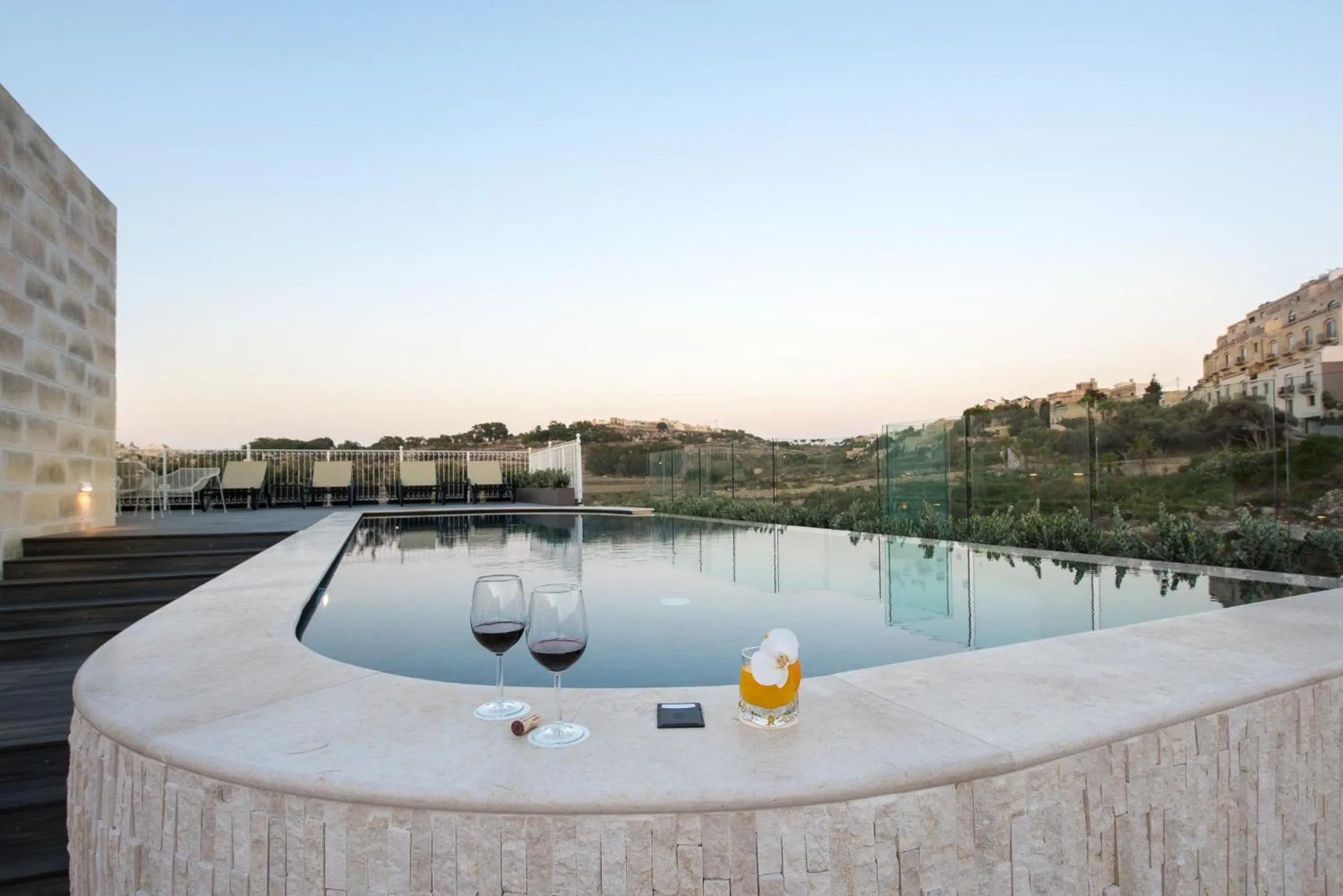 Swimming pool in Cesca's Boutique Hotel