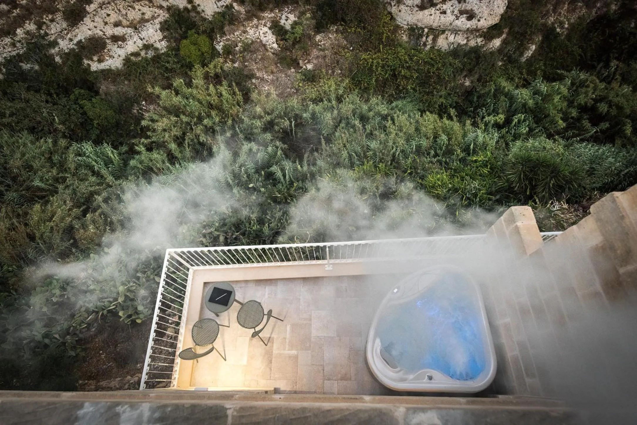 Hot Tub in Cesca's Boutique Hotel