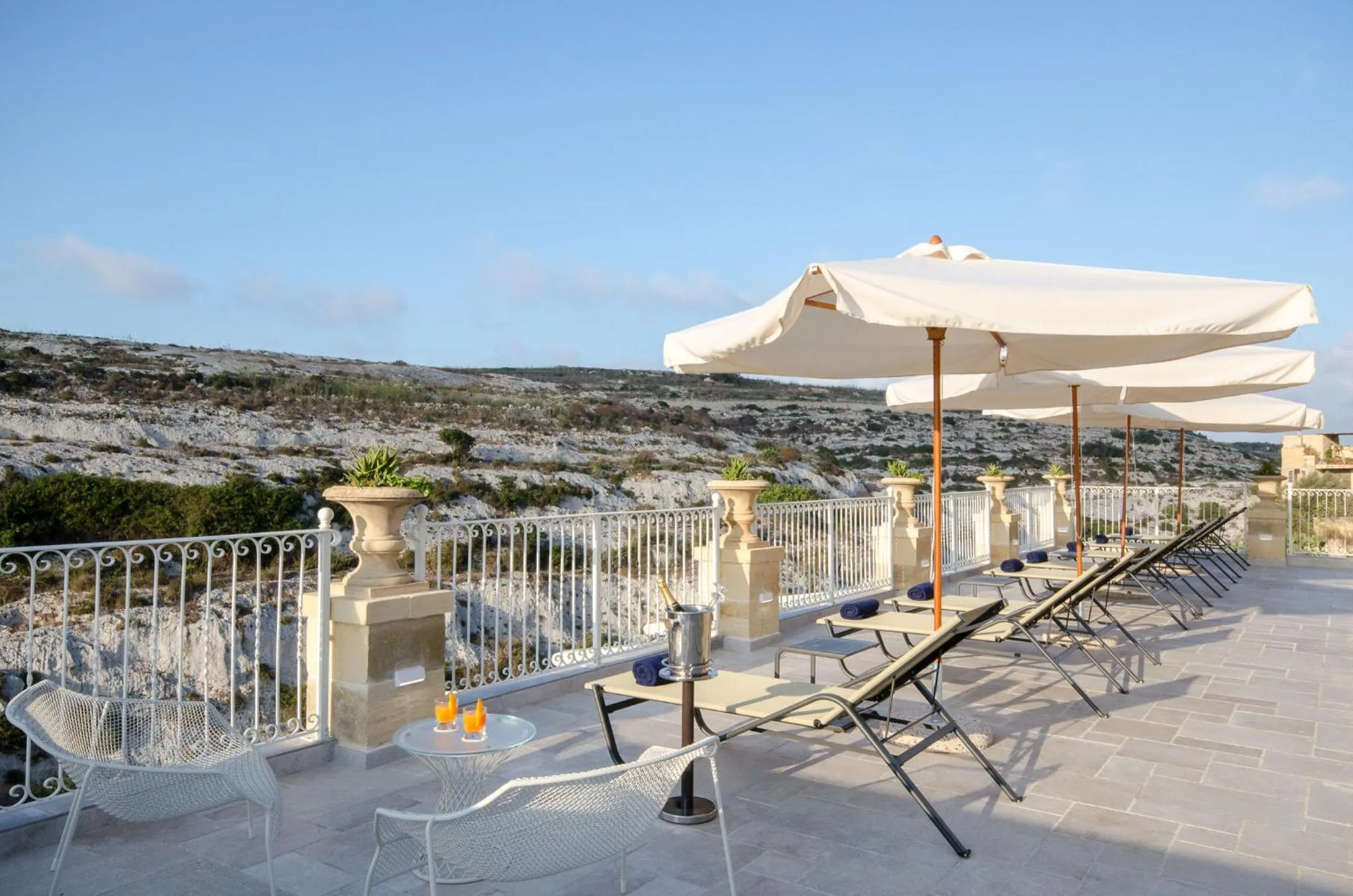 Swimming pool in Cesca's Boutique Hotel