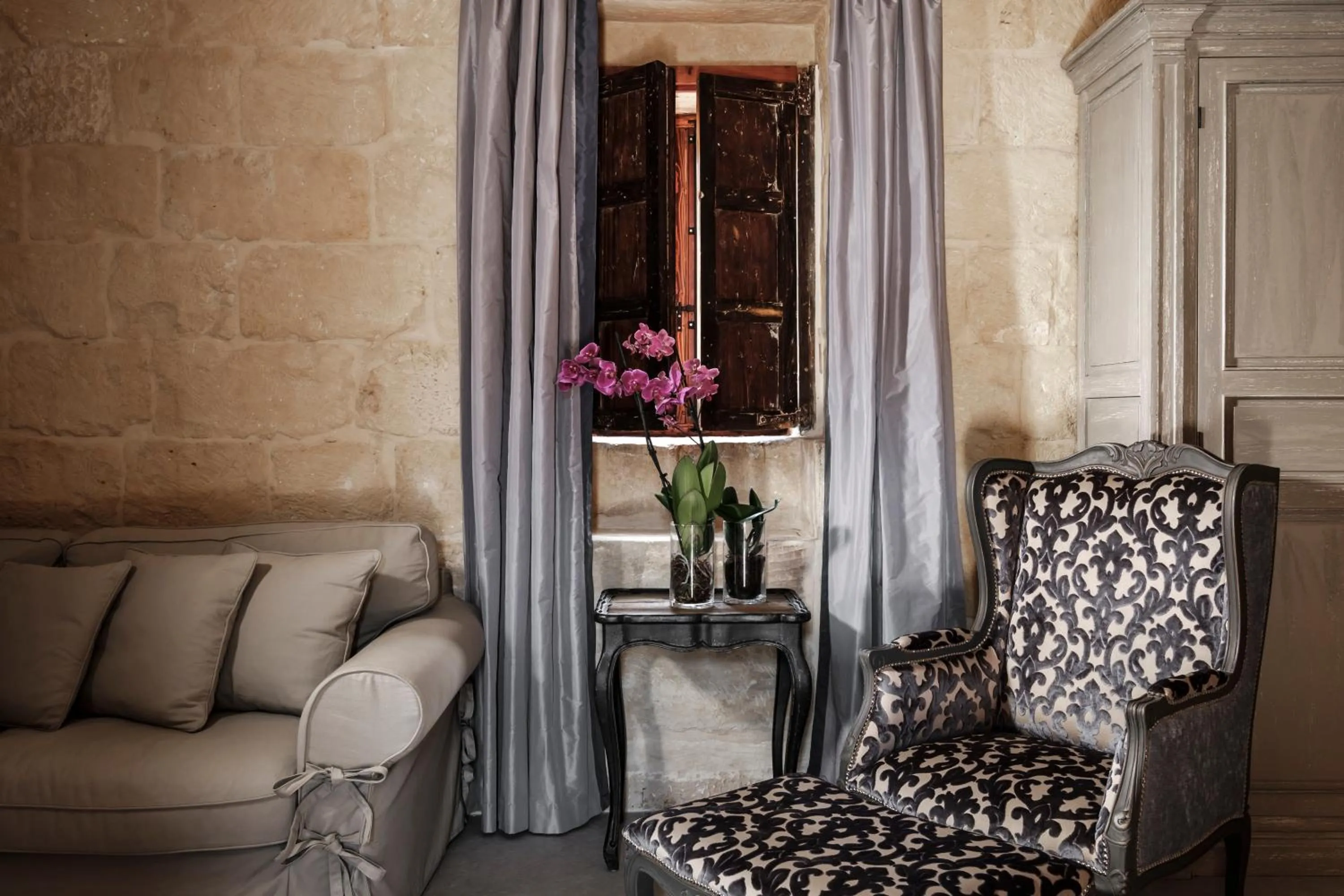 hair dresser in Cesca's Boutique Hotel