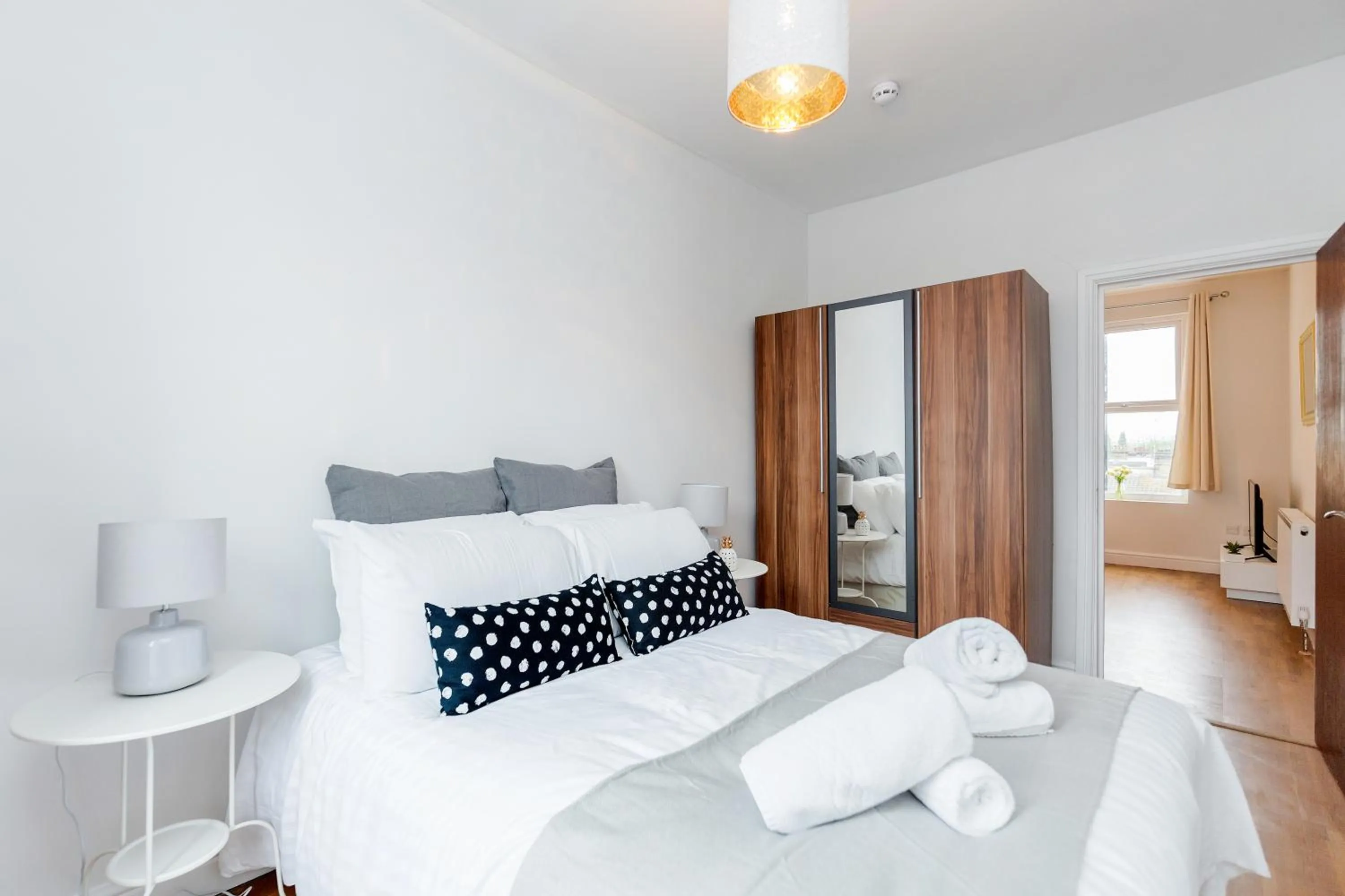 Bedroom, Bed in WelcomeStay Clapham Junction 2 Bedroom Apartment