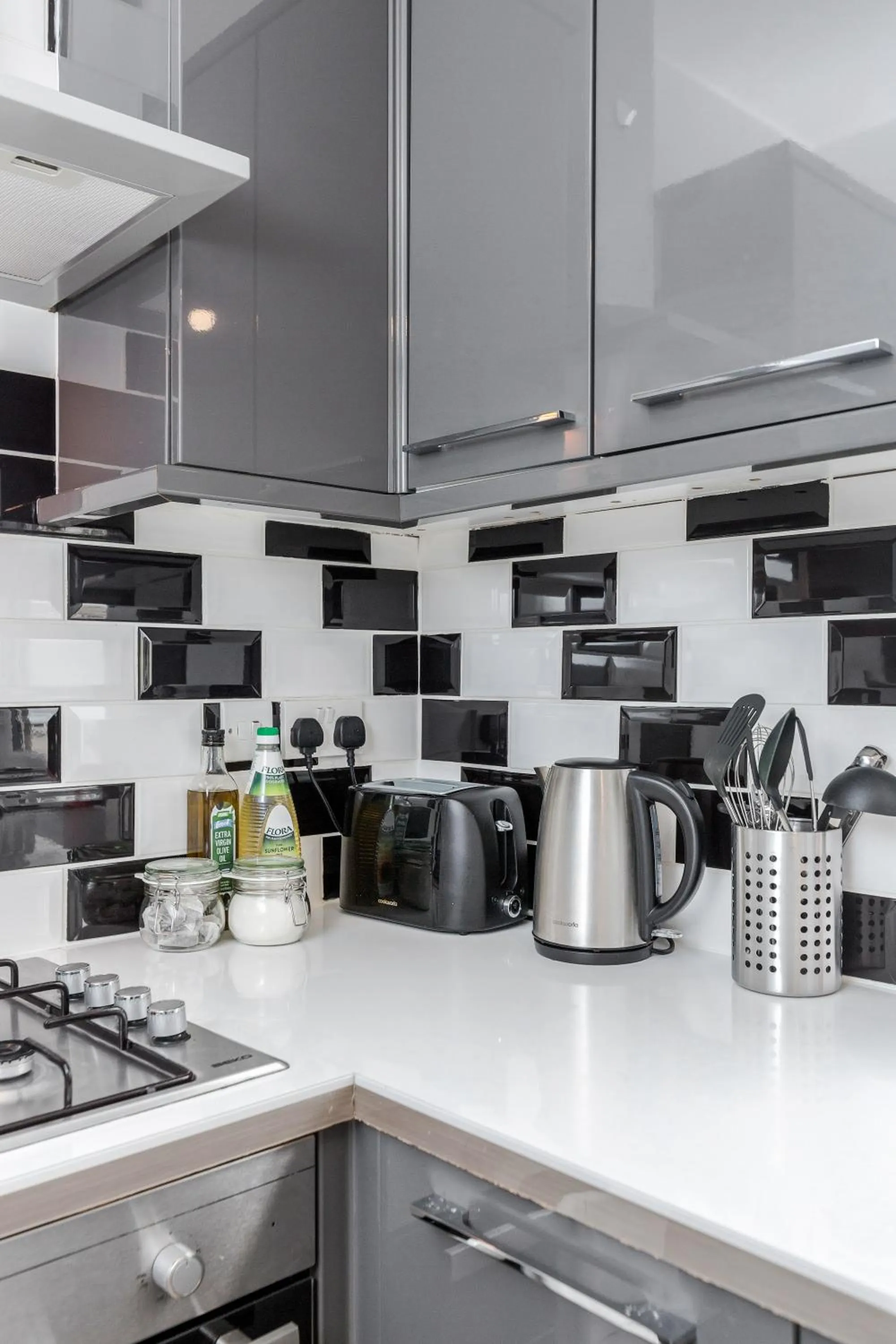 Kitchen or kitchenette in WelcomeStay Clapham Junction 2 Bedroom Apartment