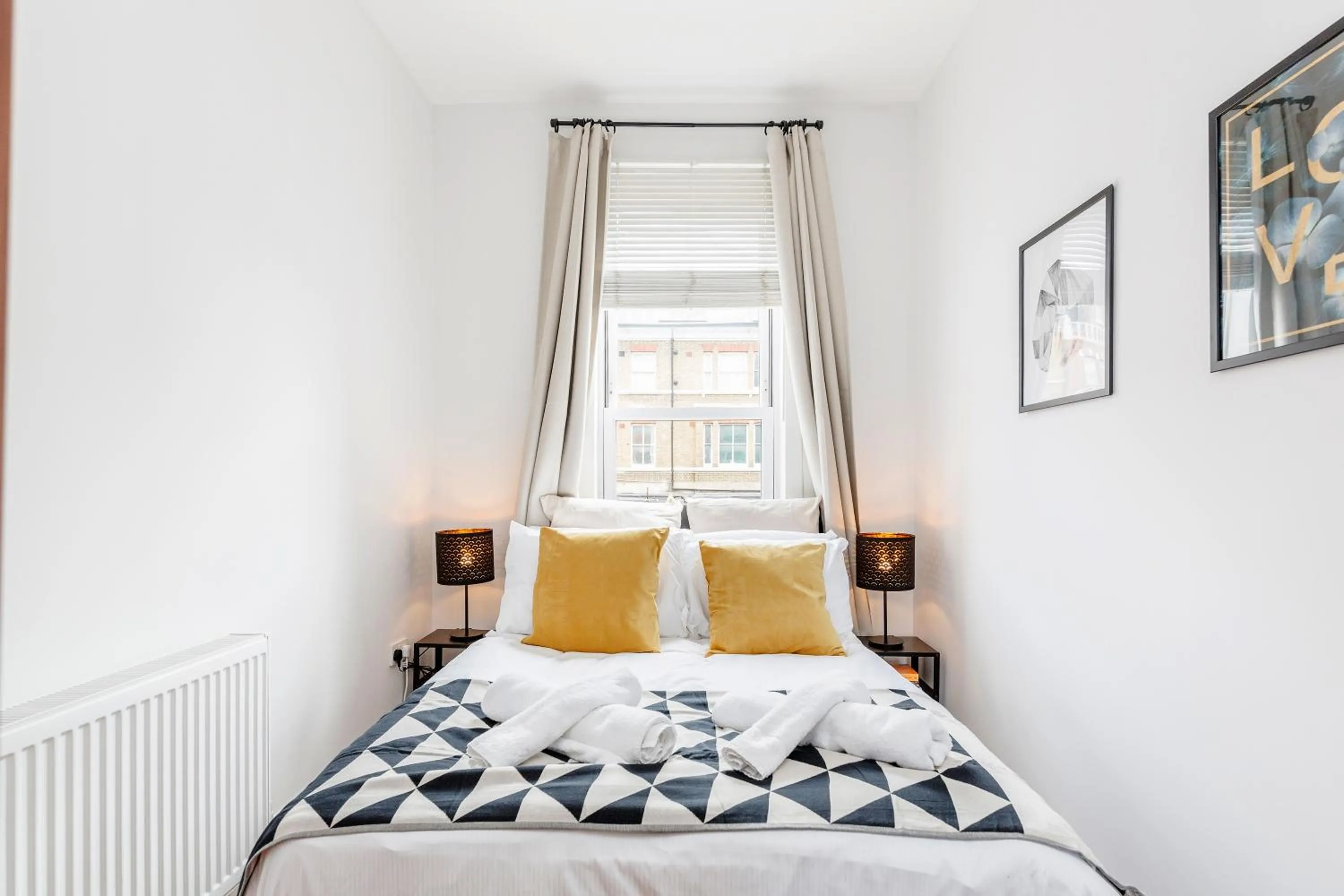 Bedroom, Bed in WelcomeStay Clapham Junction 2 Bedroom Apartment
