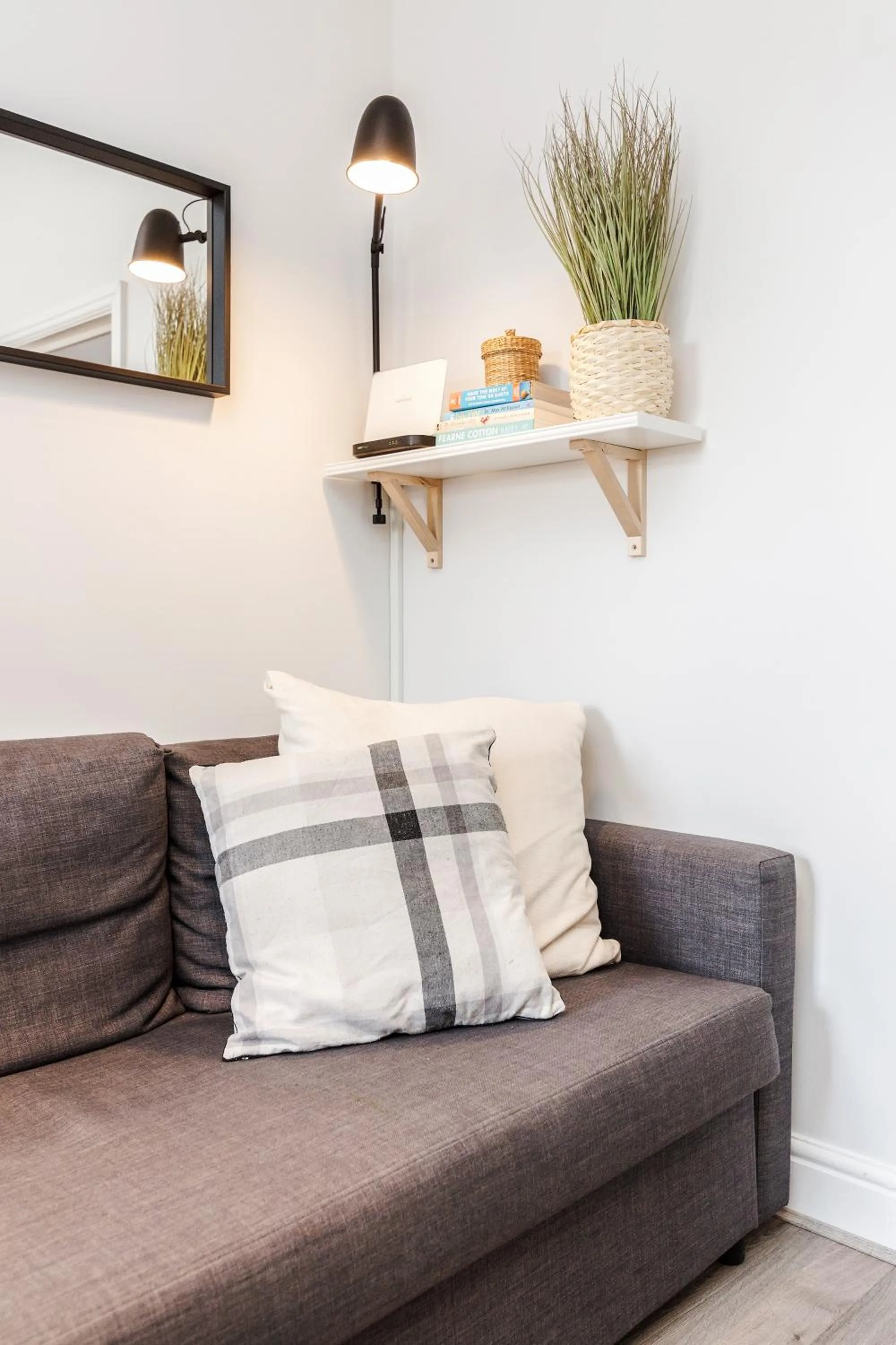 Living room in WelcomeStay Clapham Junction 2 Bedroom Apartment