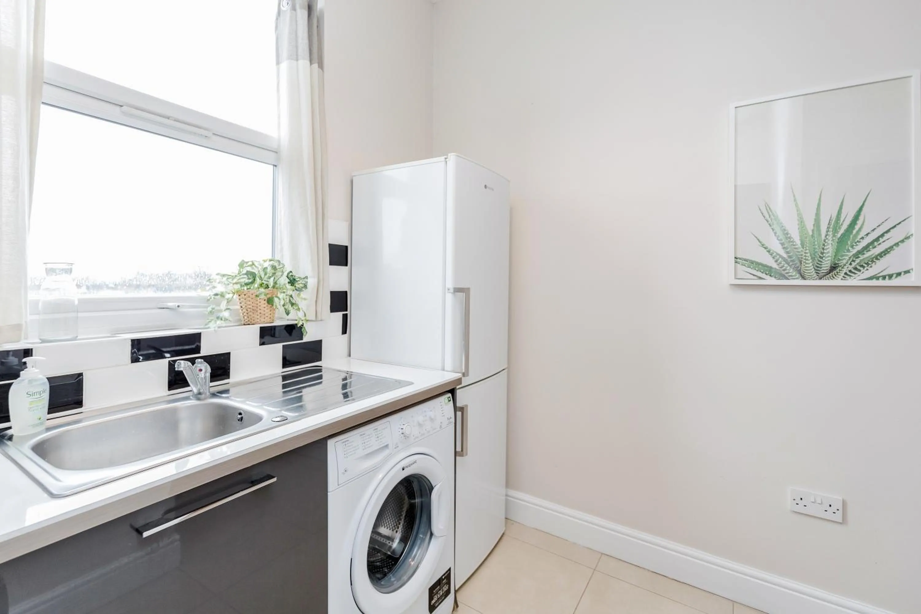 Kitchen or kitchenette in WelcomeStay Clapham Junction 2 Bedroom Apartment
